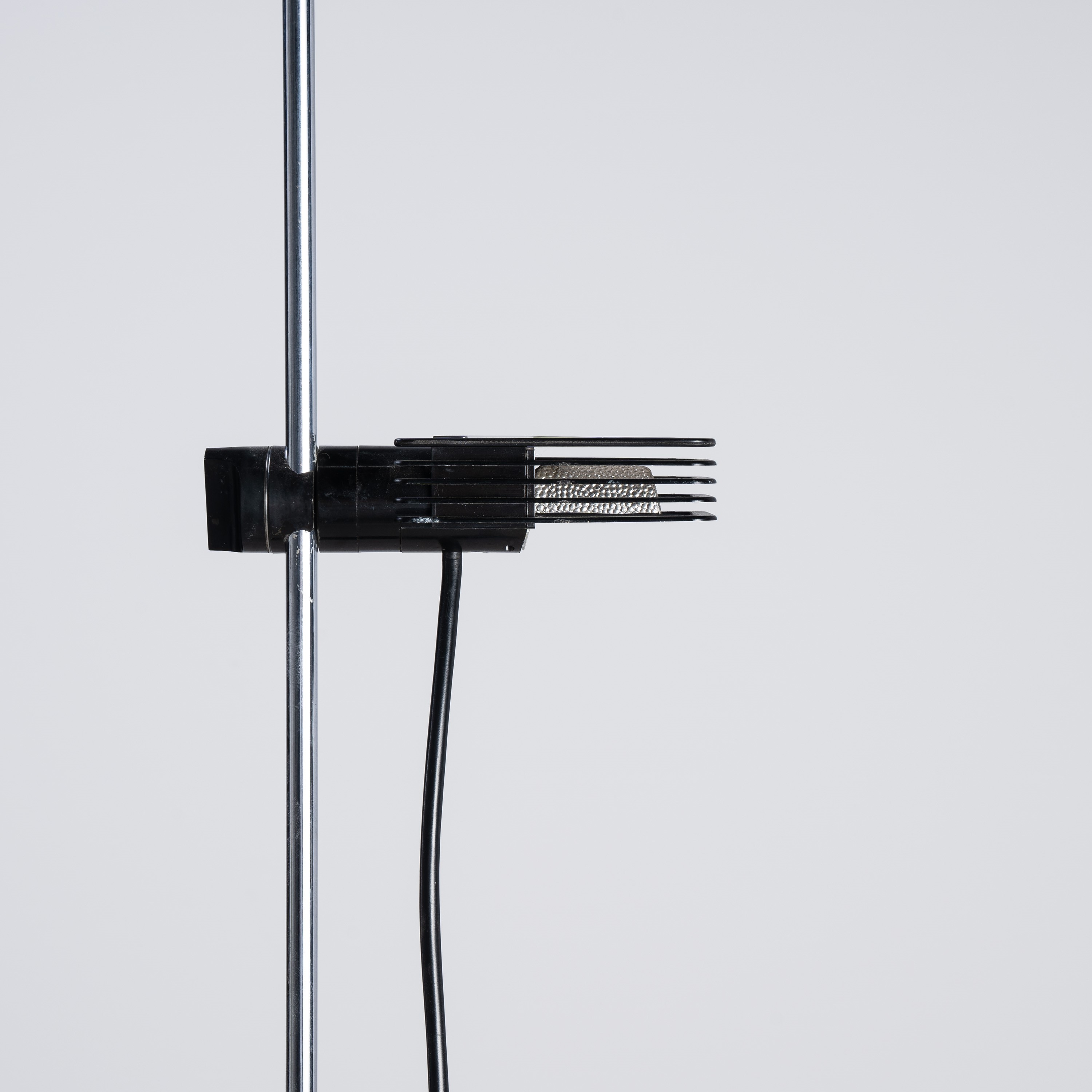 Piantana Wing 628