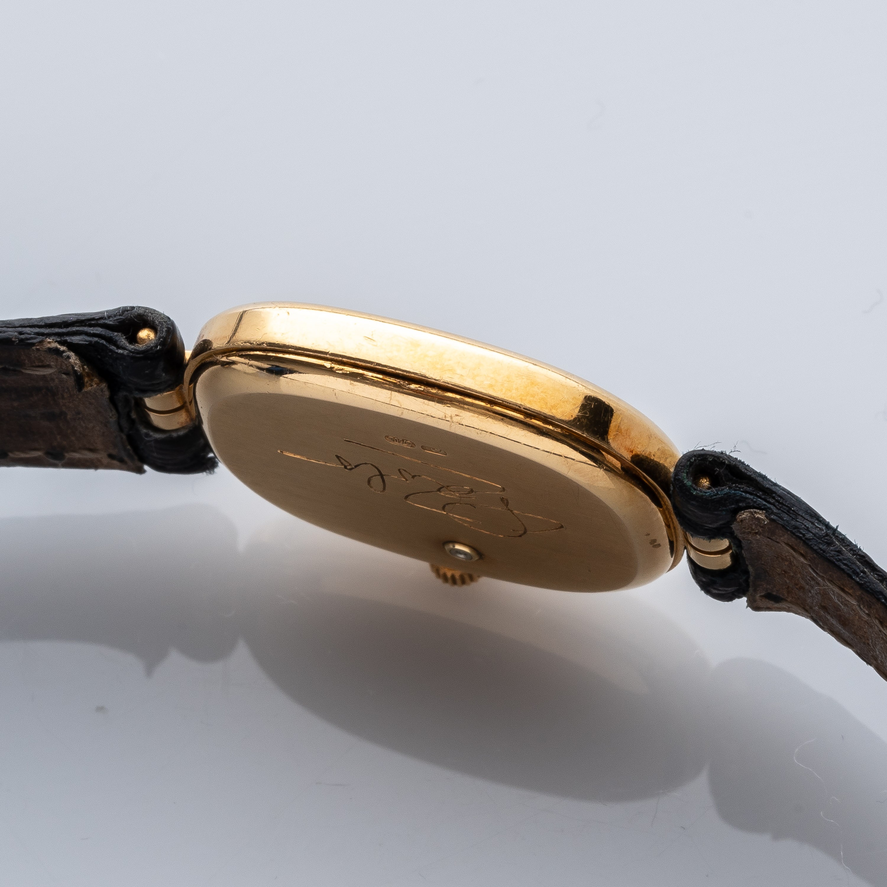 PATEK PHILIPPE - ELLIPSEOROLOGIO DA DONNA SOLO TEMPO AL QUARZO IN ORO 18KT
