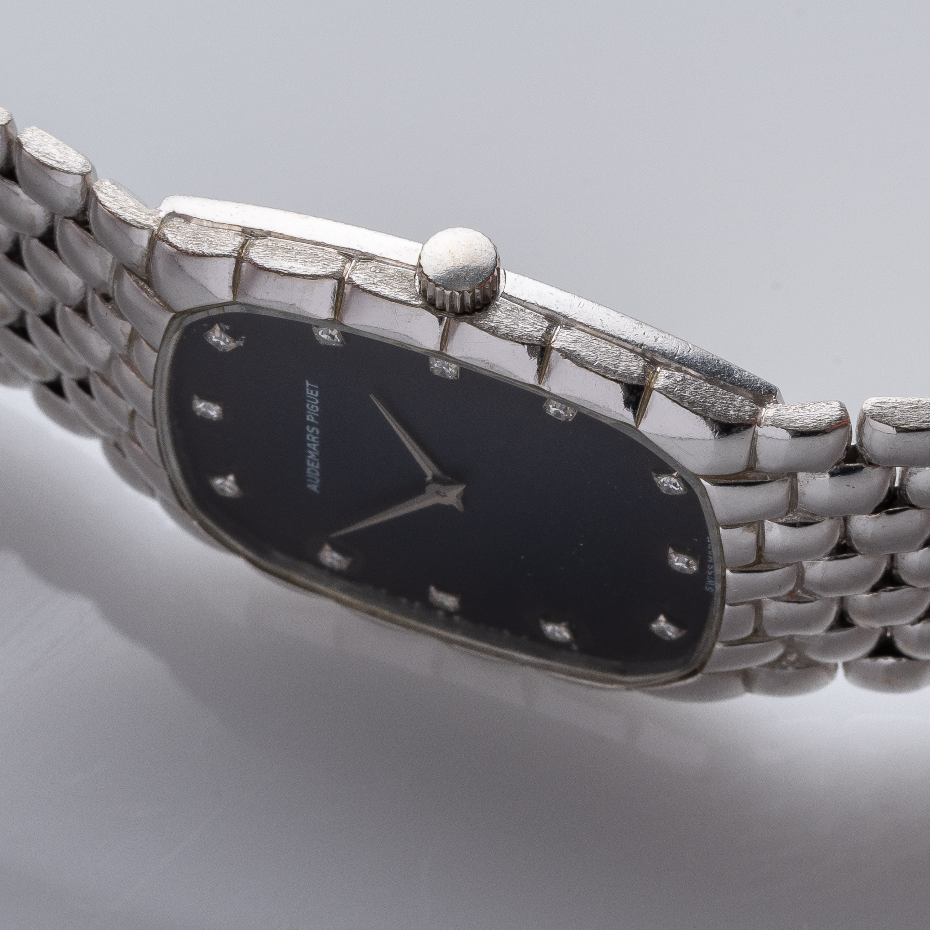 AUDEMARS PIGUET - COBRAOROLOGIO A CARICA MANUALE IN ORO BIANCO 18KT E BRACCIALE INTEGRATO, QUADRA...