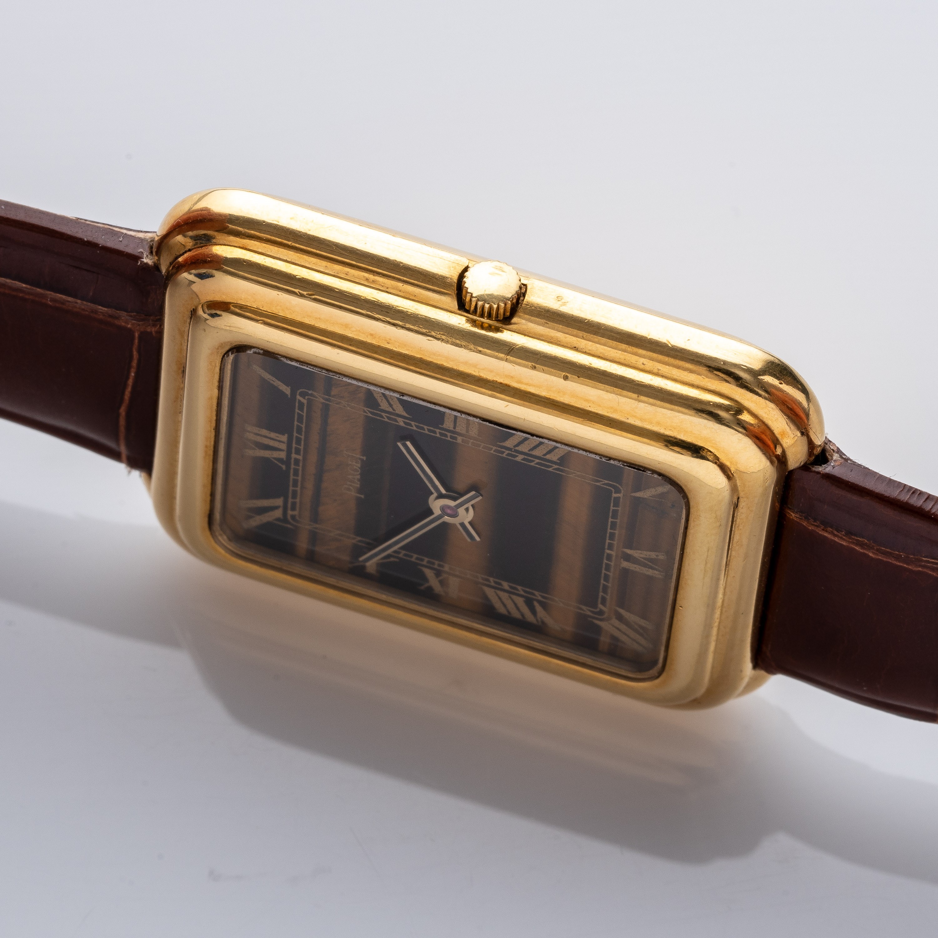 GERALD GENTA - CALENDARIO PERPETUOOROLOGIO A CARICA AUTOMATICA IN ORO GIALLO 18KT CON QUADRANTE I...