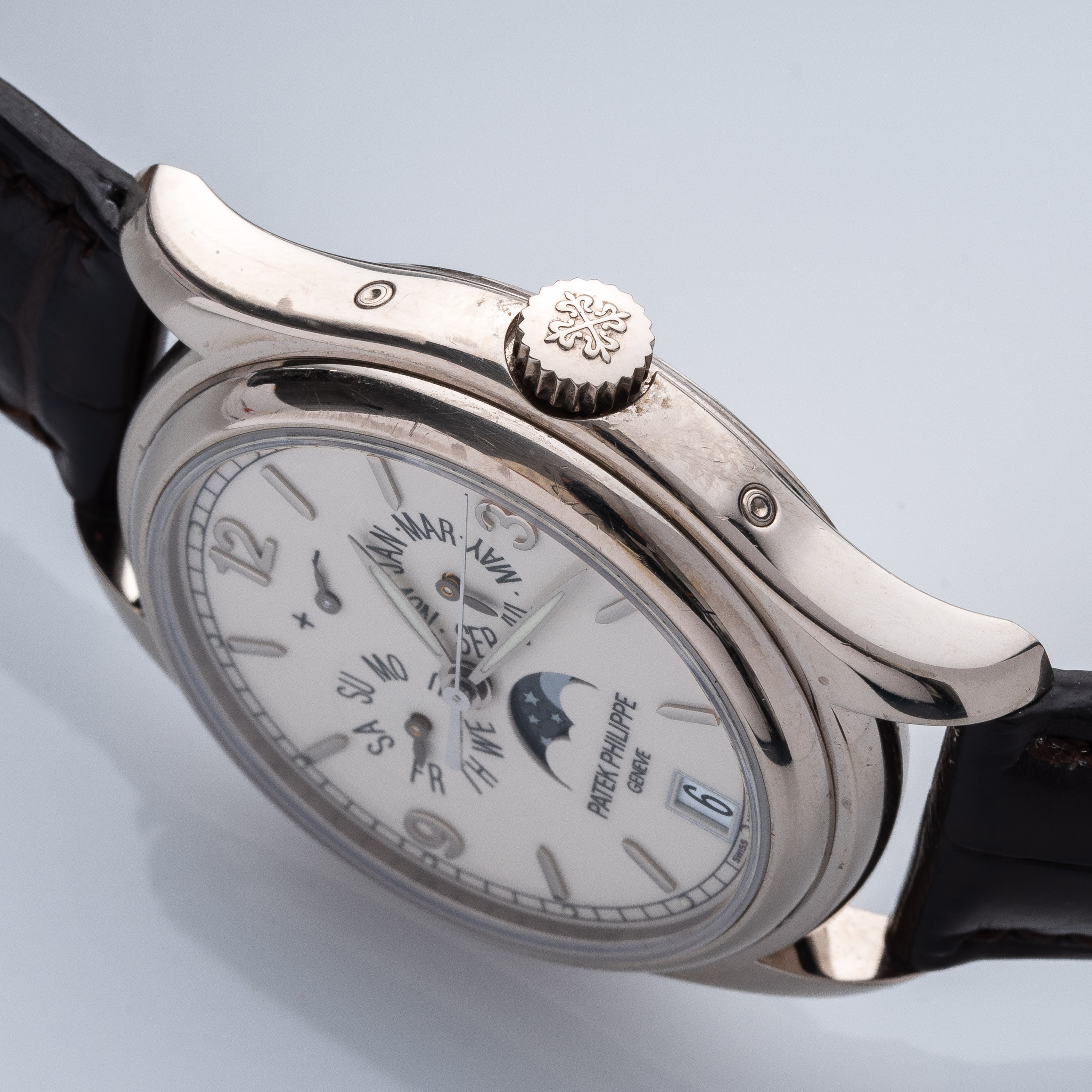 PATEK PHILIPPE - CALENDARIO ANNUALEOROLOGIO A CARICA AUTOMATICA IN ORO BIANCO 18KT CON QUADRANTE ...