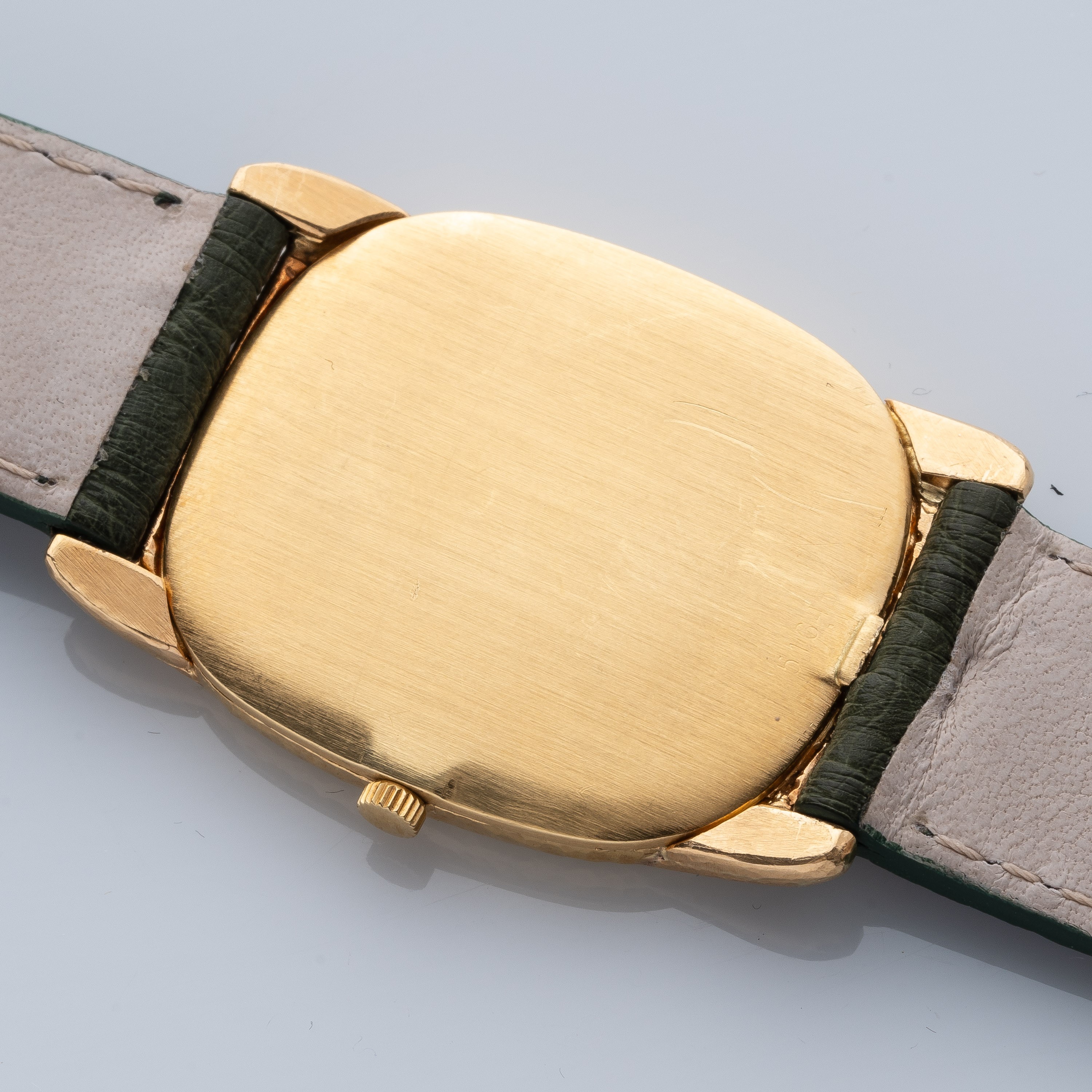 VACHERON CONSTANTIN - ELLISPEOROLOGIO SOLO TEMPO A CARICA MANUALE CON CASSA LAVORATA IN ORO GIALL...