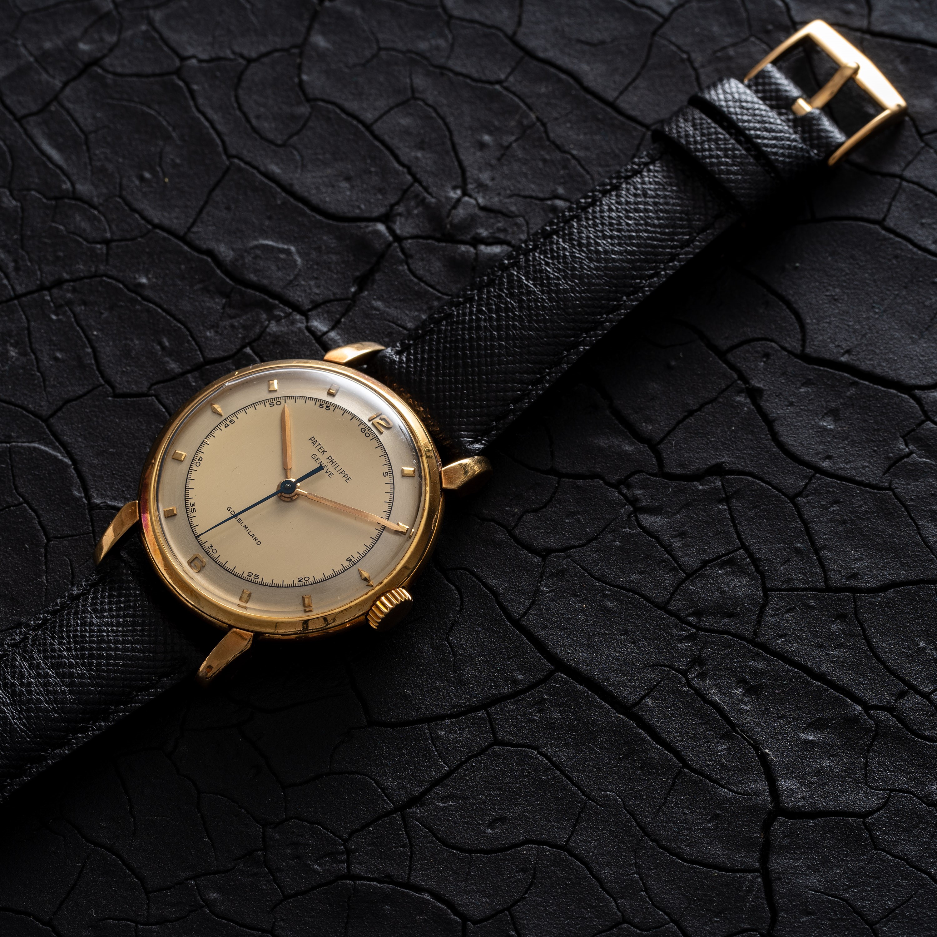 PATEK PHILIPPE - CALATRAVAOROLOGIO SOLO TEMPO IN ORO 18KT CON ANSE DI FORMA A CARICA MANUALE E QU...