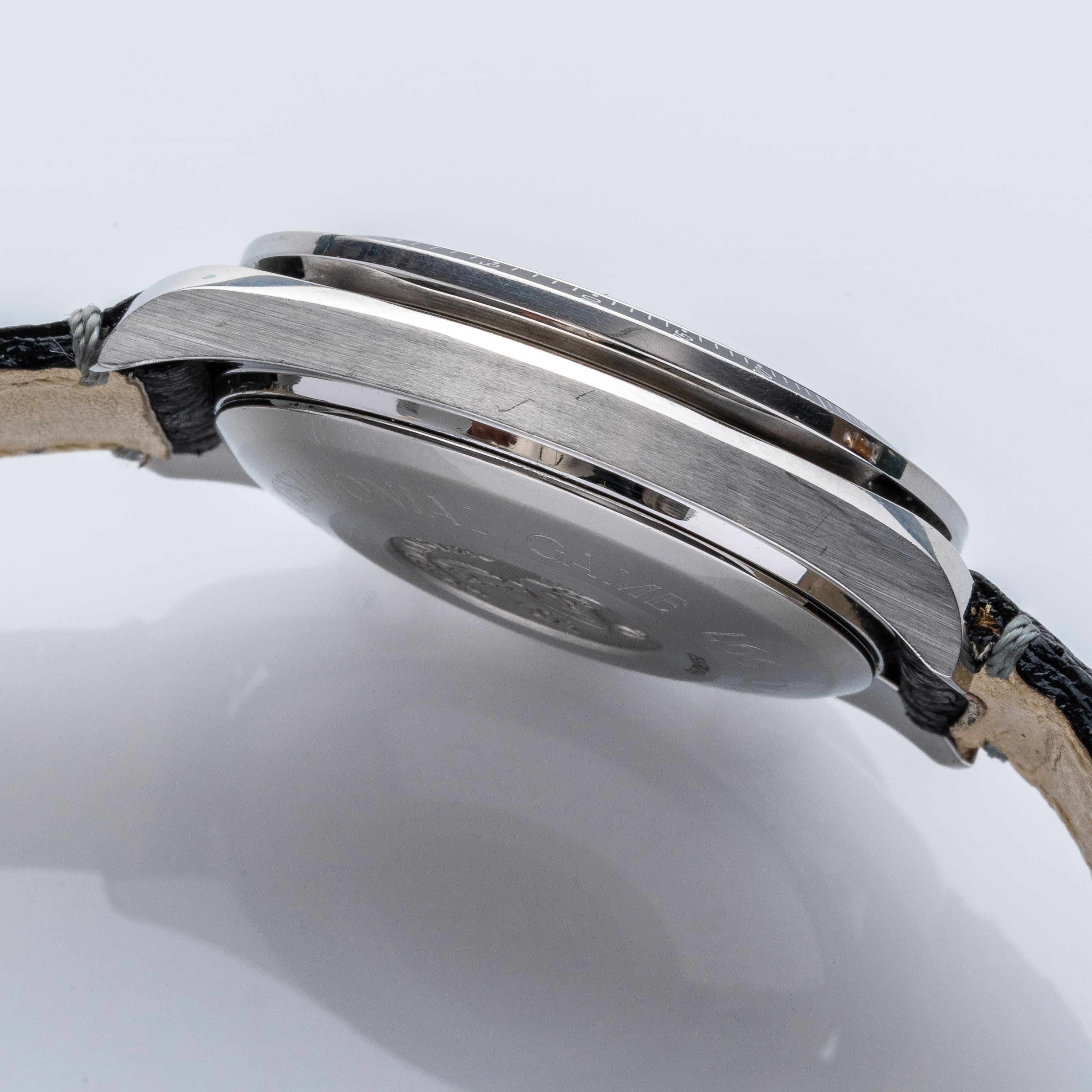 OMEGA - SPEEDMASTER AUTOMATICCRONOGRAFO SPORTIVO IN ACCIAIO CON DATARIO AD ORE TRE
