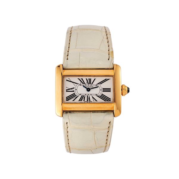 CARTIER - CARTIER - TANK DIVAN OROLOGIO SOLO TEMPO AL QUARZO IN ORO GIALLO 18KT E CON QUADRANTE BIANCO.