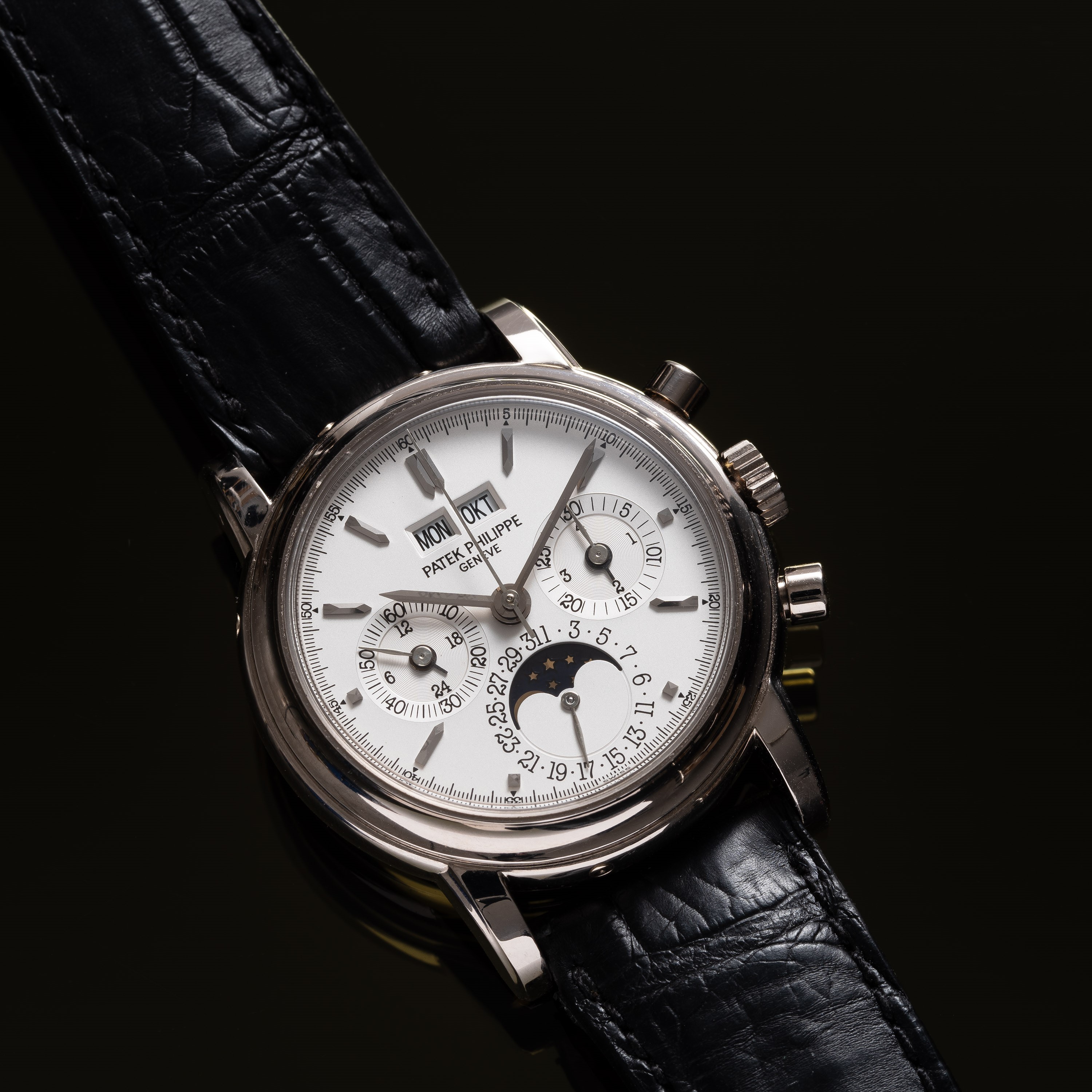PATEK PHILIPPE - CRONOGRAFOCALENDARIO PERPETUO A CARICA MANUALE IN ORO BIANCO 18KT ON QUADRANTE B...