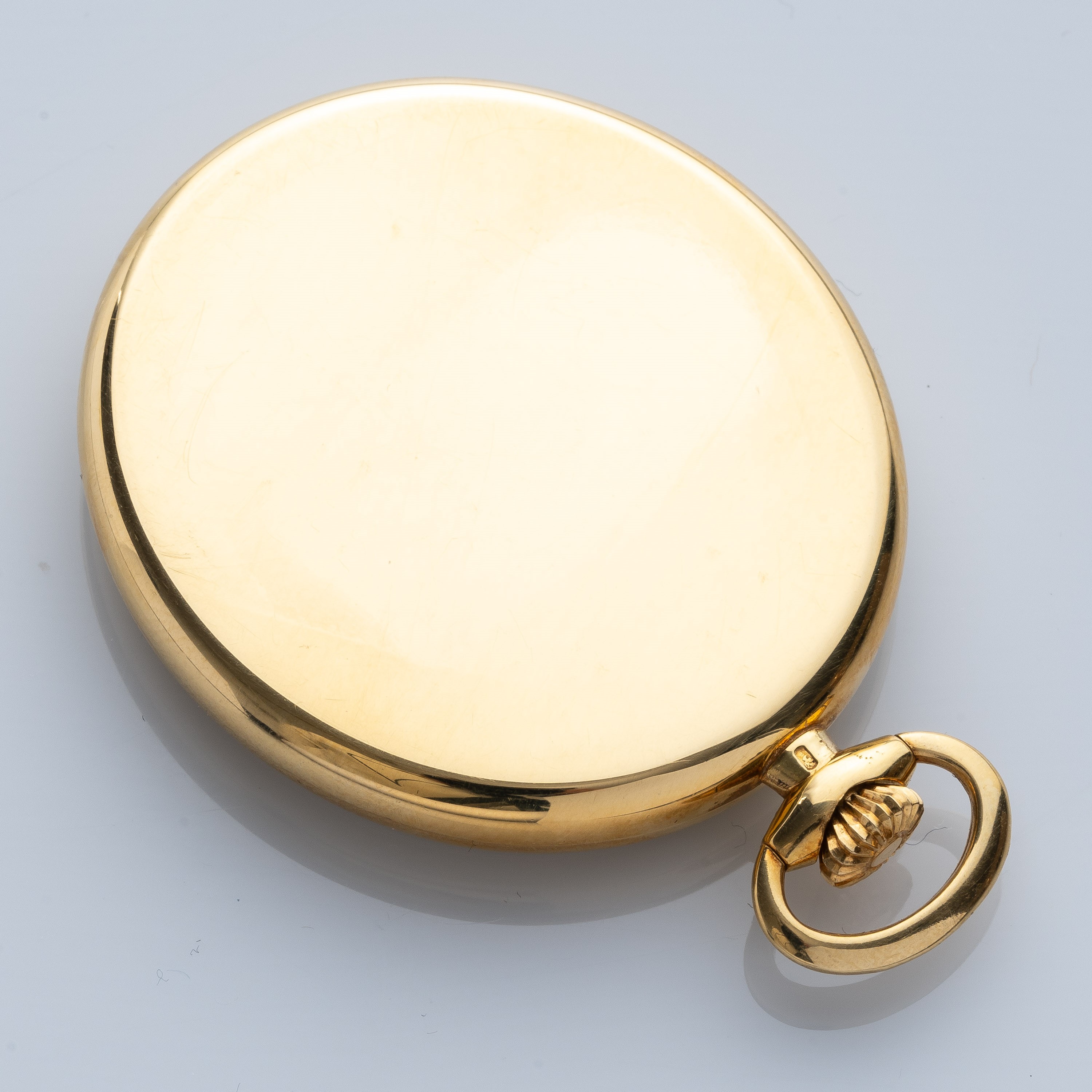 MOVADO ZENITH - OROLOGIO DA TASCA A CARICA MANUALE IN ORO GIALLO 18 KT CON CASSA OVALE.