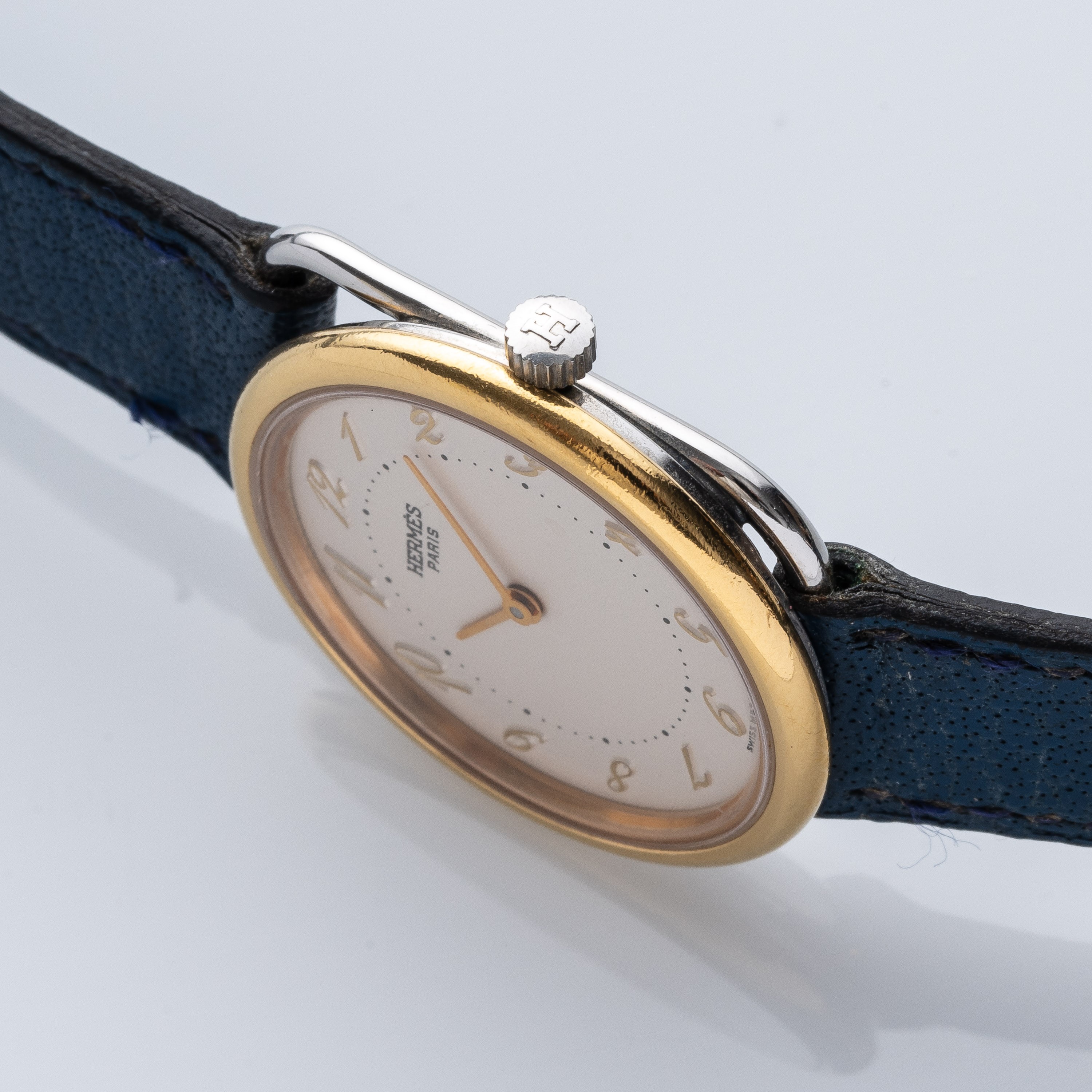 HERMES - ARCEAUOROLOGIO DA DONNA SOLO TEMPO IN ACCIAIO CON GHIERA IN ORO 18KT.