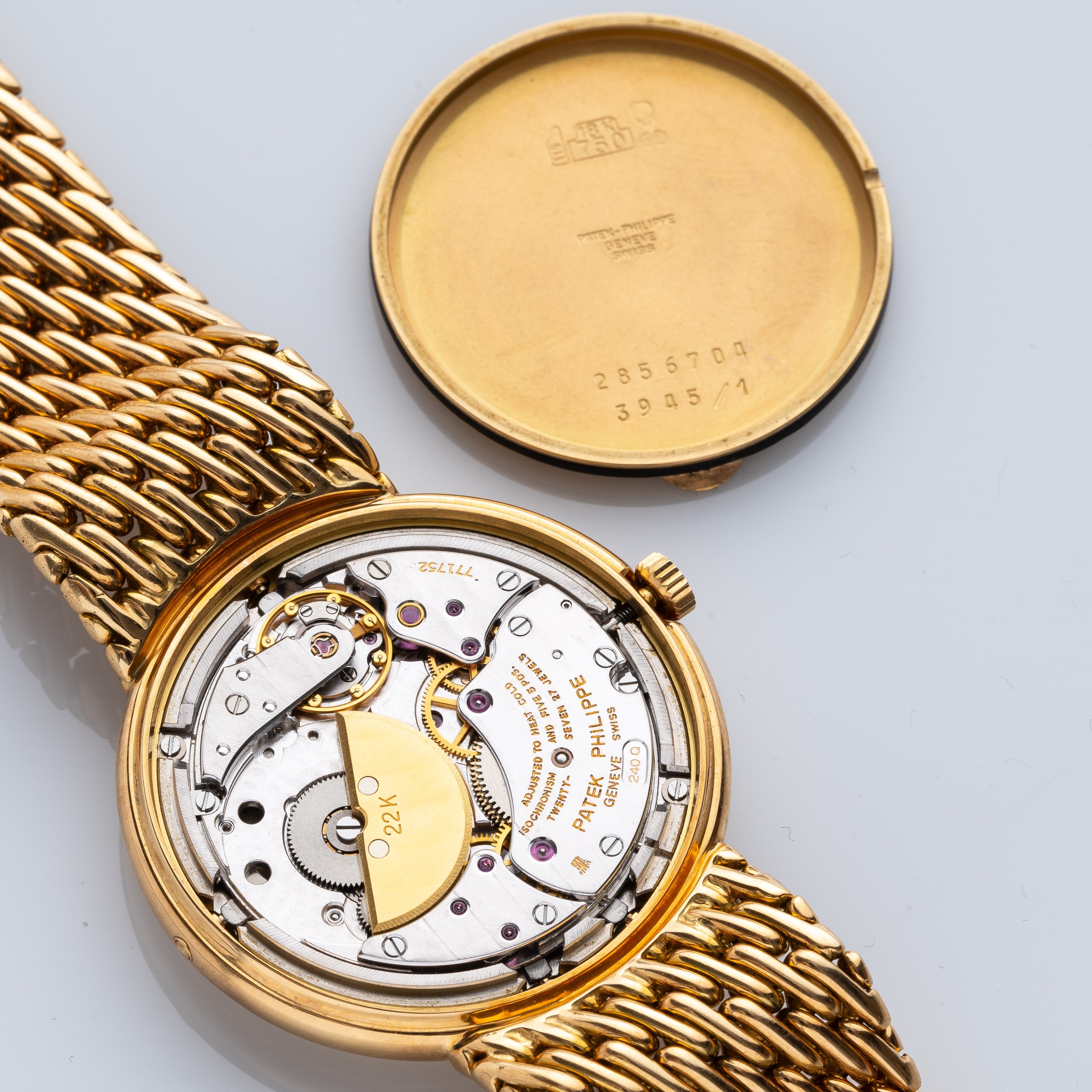 PATEK PHILIPPE - CALENDARIO PERPETUOOROLOGIO A CARICA AUTOMATICA IN ORO GIALLO 18KT CON BRACCIALE...