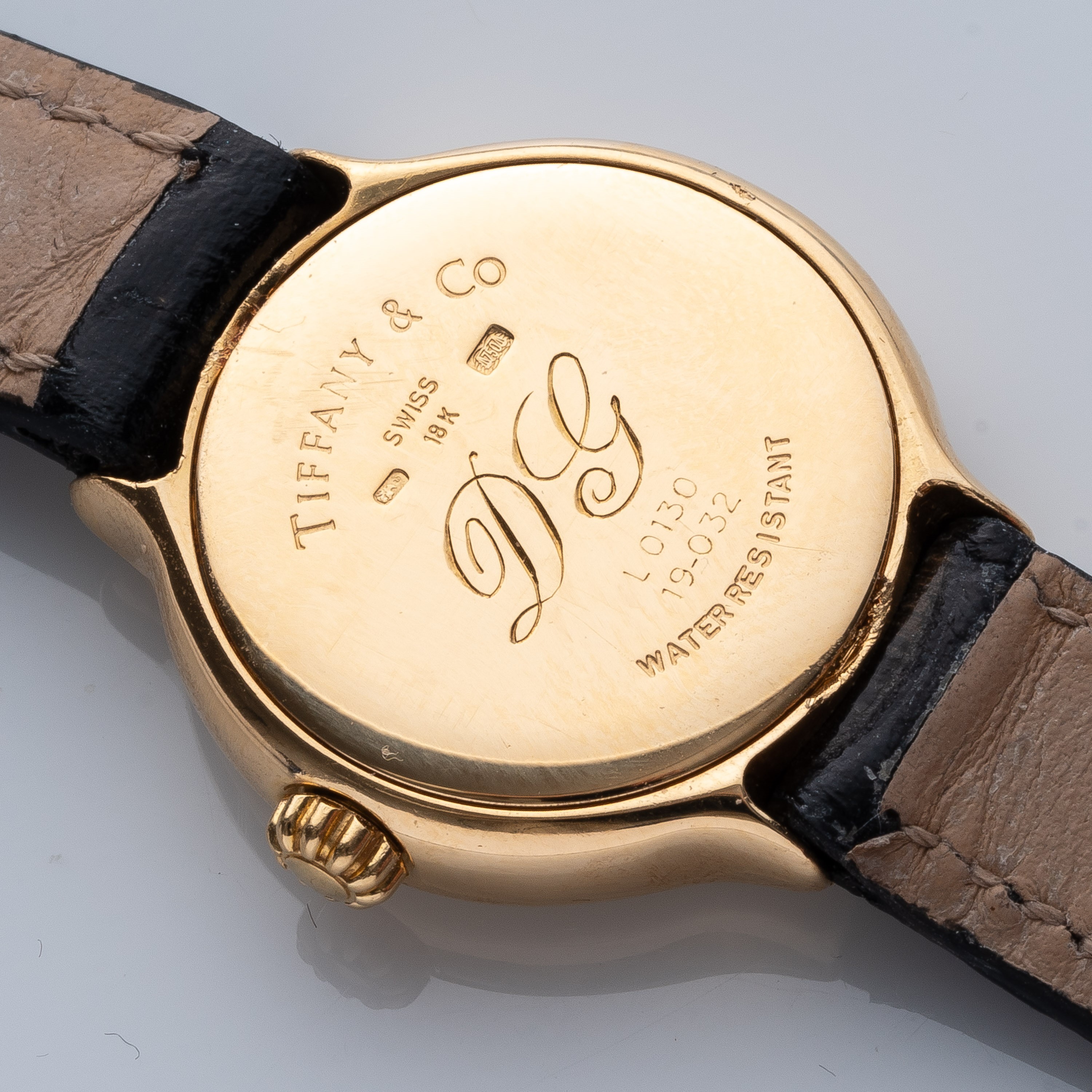 TIFFANY & CO - TESORO OROLOGIO DA DONNA SOLO TEMPO AL QUARZO IN ORO GIALLO 18 KT CON QUADRANTE NE...