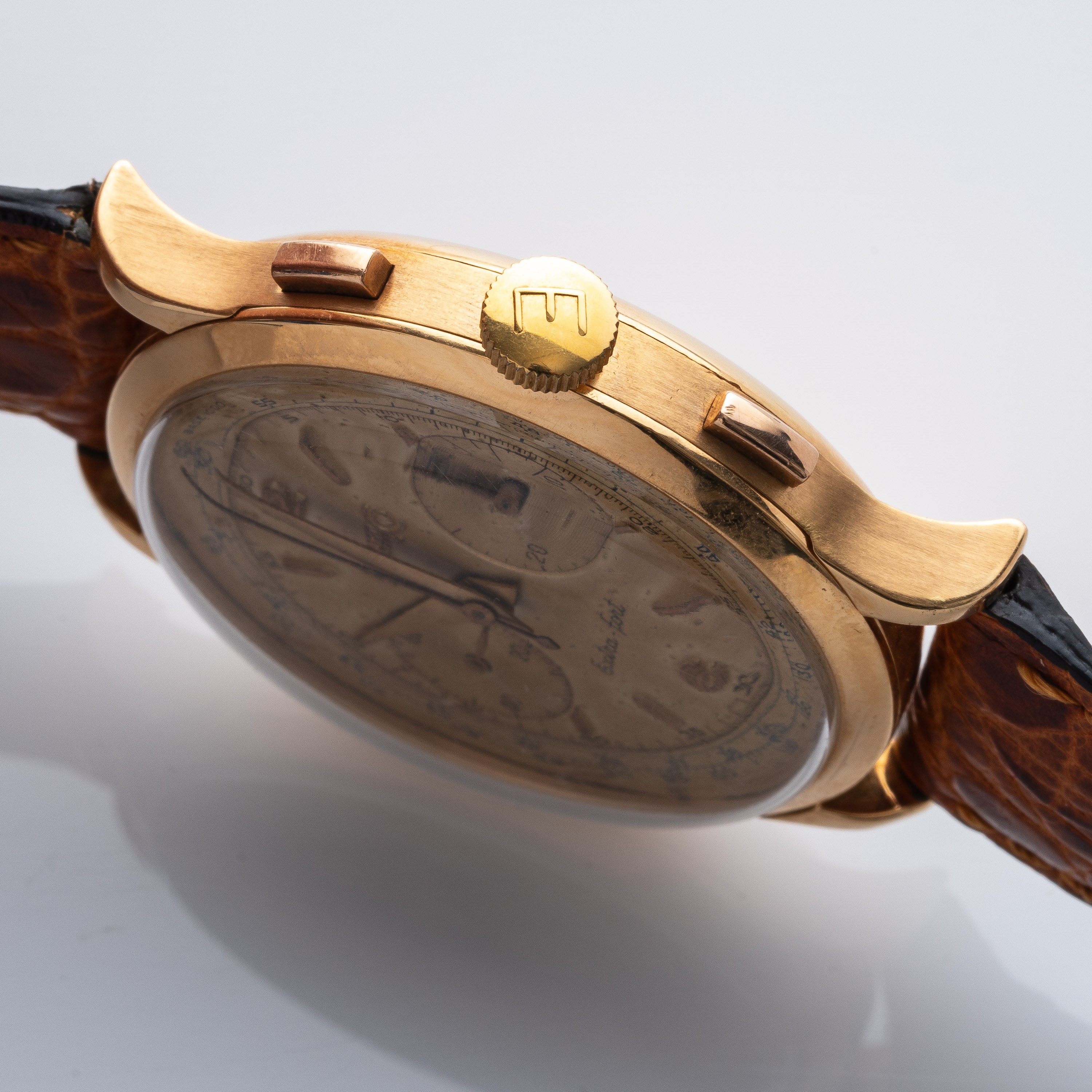 EBERHARD - EXTRAFORTCORNOGRAFO A CARICA MANUALE A DUE CONTATORI IN ORO GIALLO 18KT