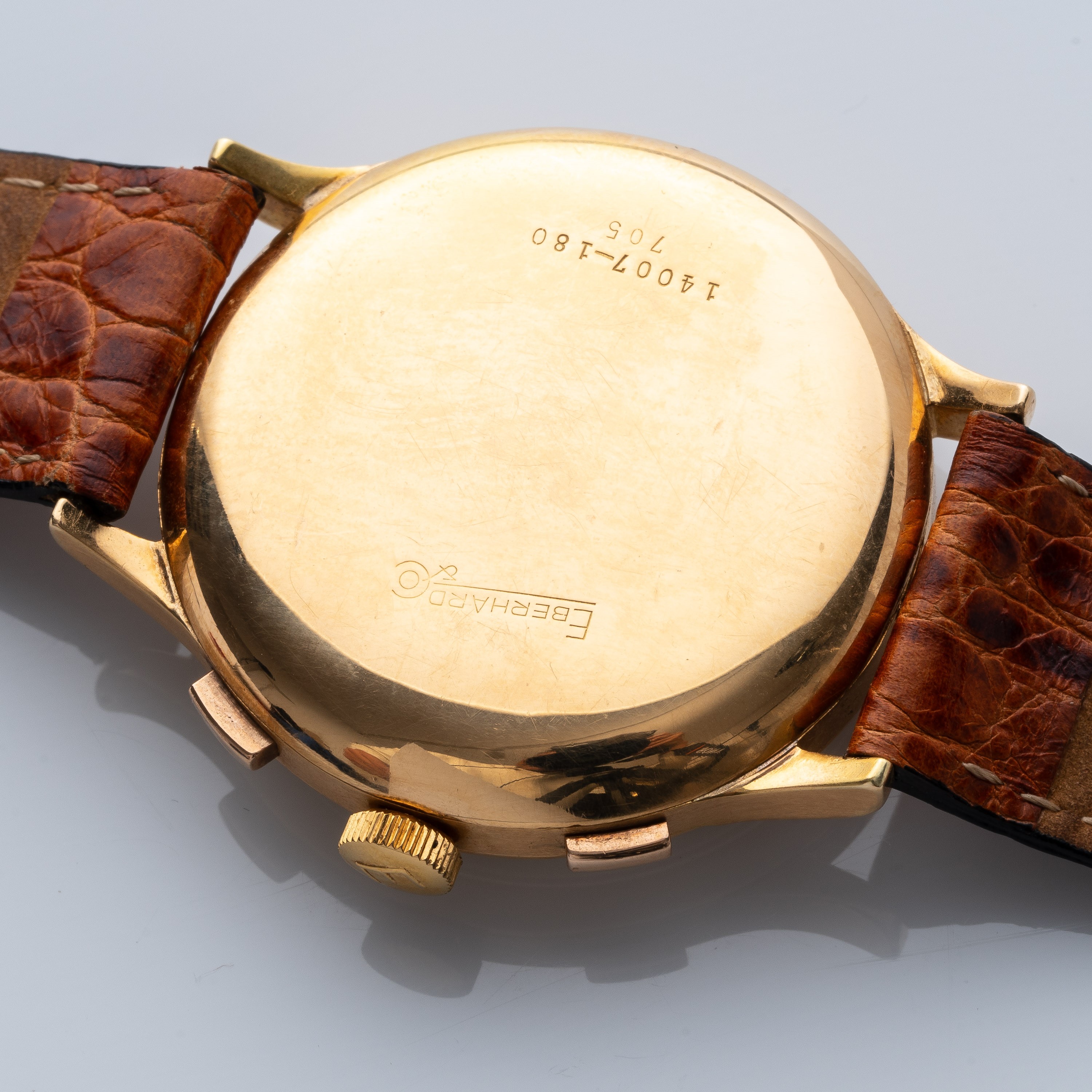 EBERHARD - EXTRAFORTCORNOGRAFO A CARICA MANUALE A DUE CONTATORI IN ORO GIALLO 18KT