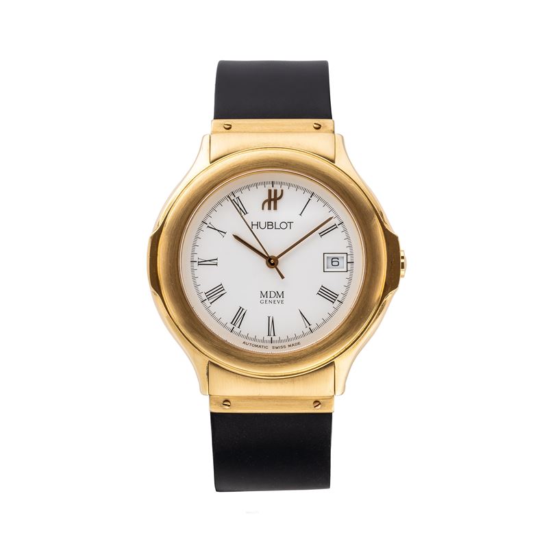 HUBLOT - MDMOROLOGIO SOLO TEMPO AUTOMATICO CON CASSA IN ORO GIALLO 18KT E DATARIO AD ORE TRE.