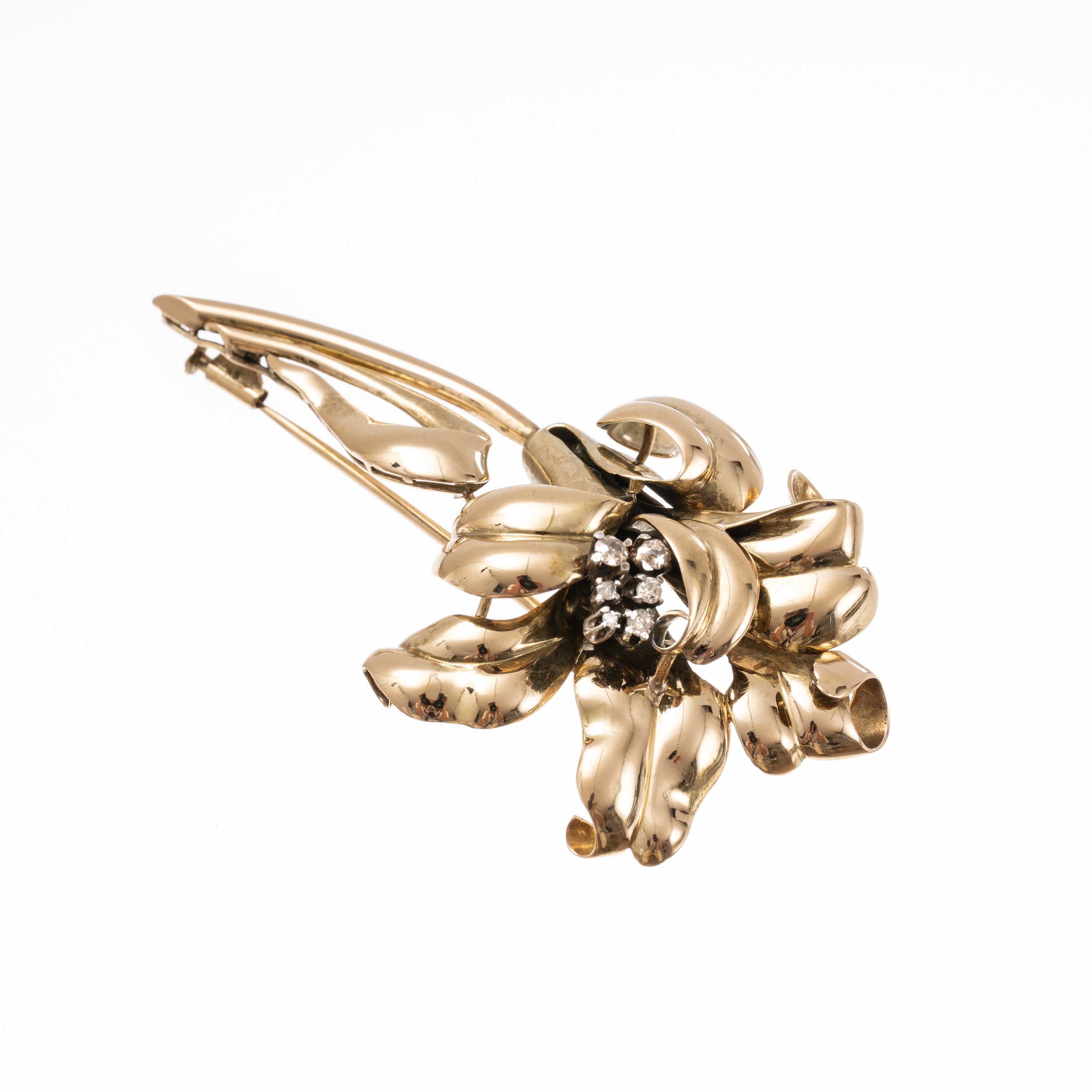 SPILLA IN ORO GIALLO 18KT E DIAMANTI A MOTIVO FLOREALE