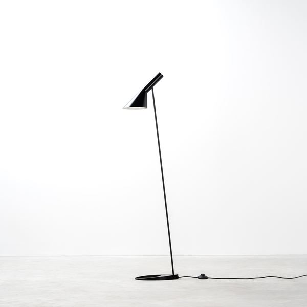 Arne Jacobsen - ARNE JACOBSEN, 'AJ' FLOOR LAMP