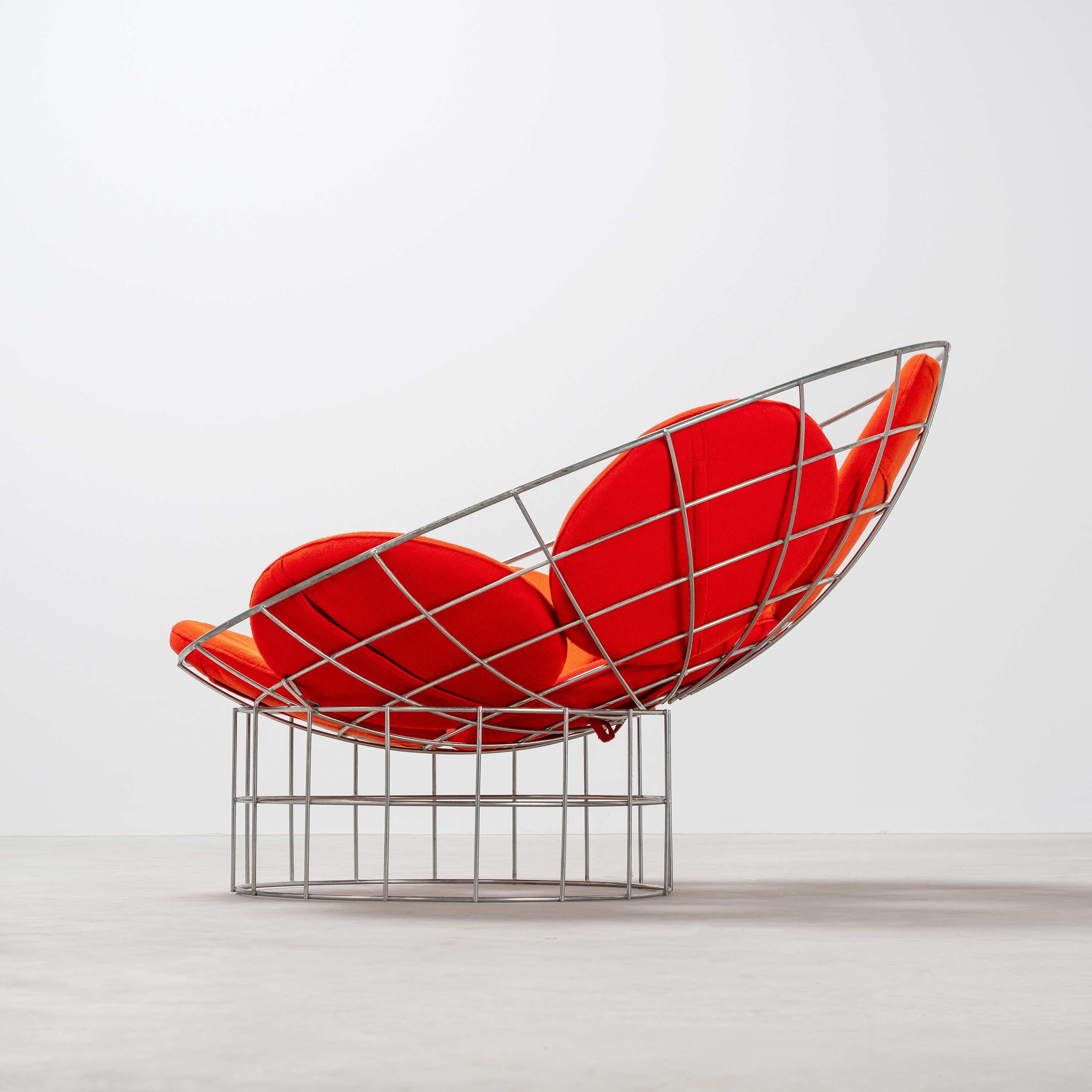 VERNER PANTON, SEDIA ORIENTABILE MODELLO 'T5', O 'PEACOCK CHAIR'