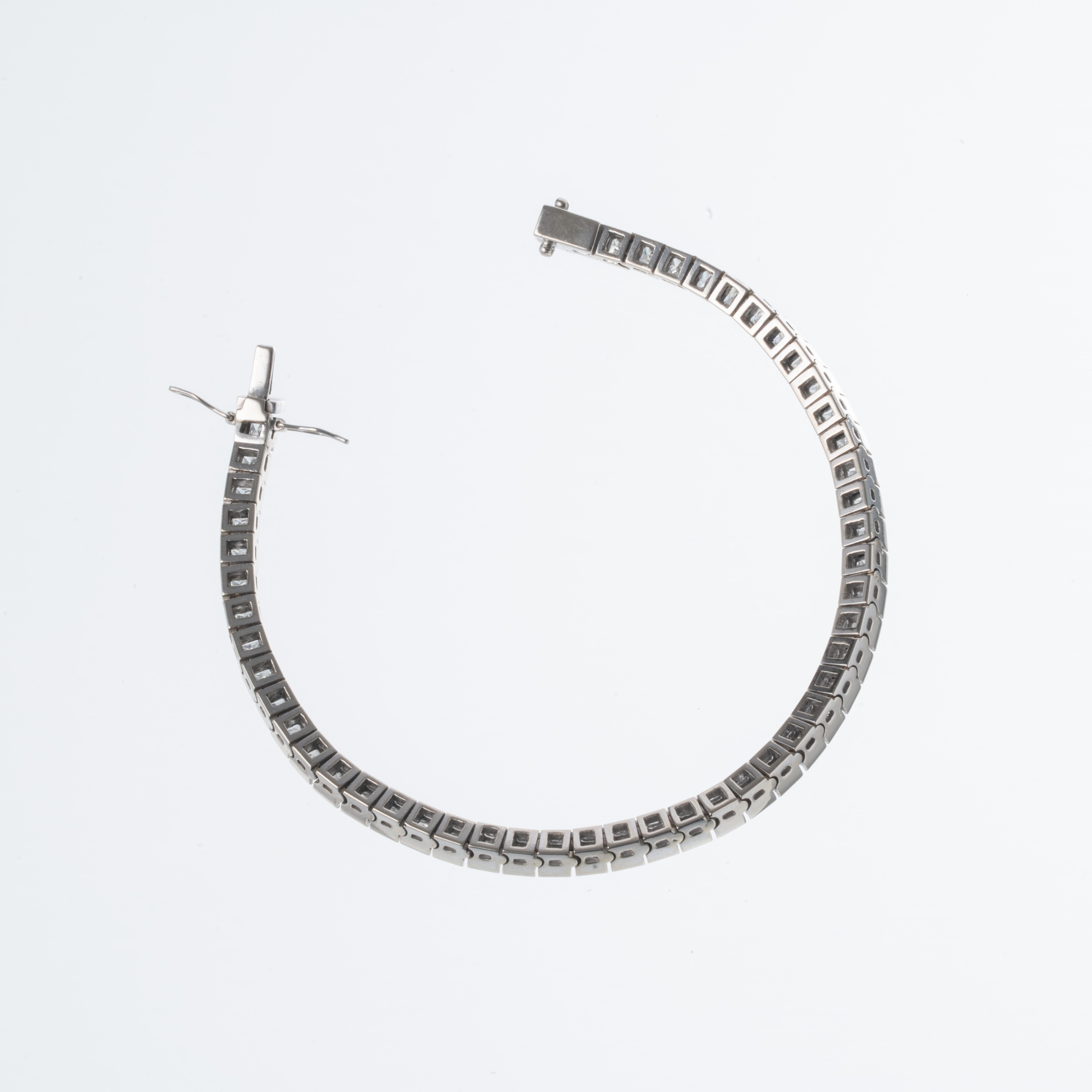 BRACCIALE TENNIS IN ORO BIANCO 18KT