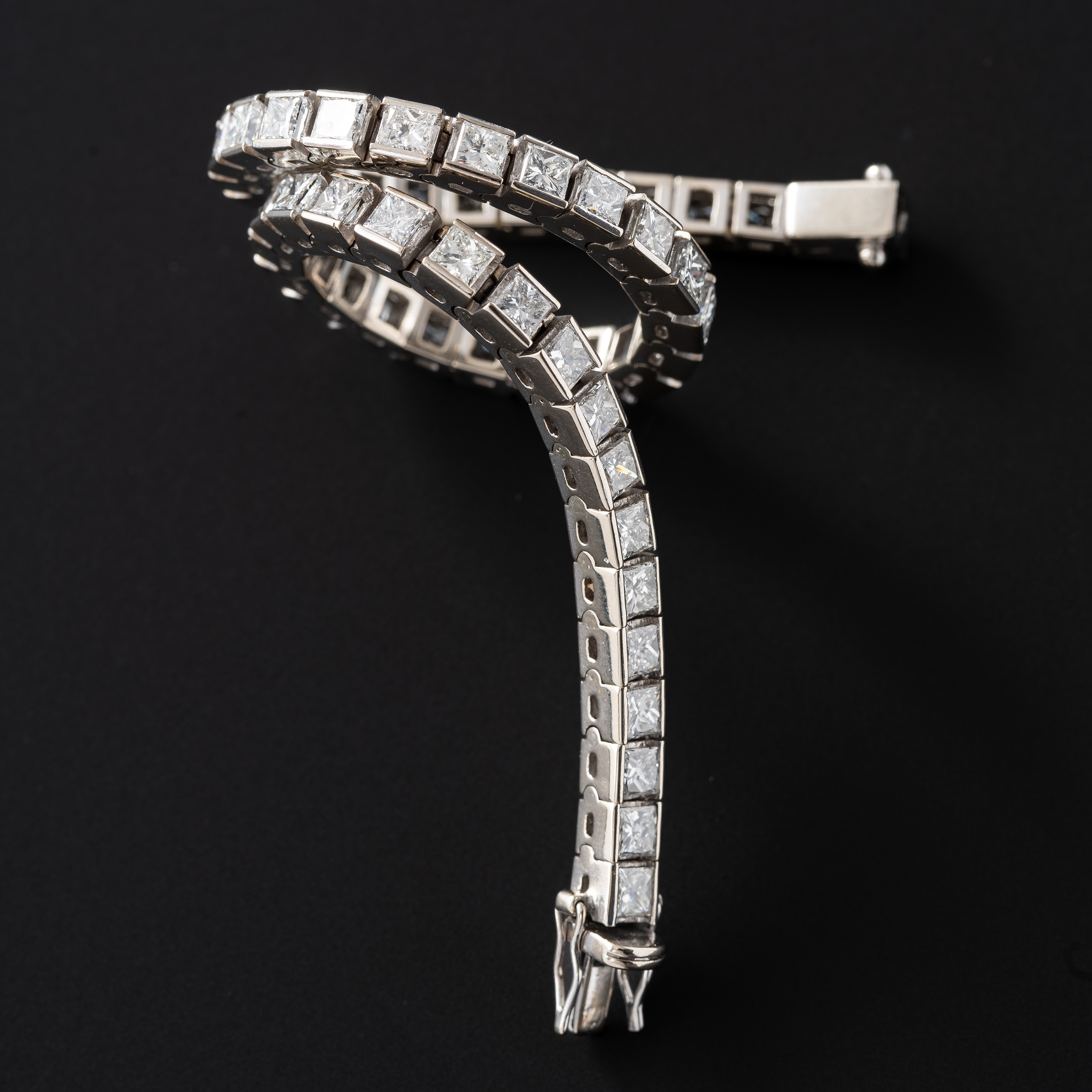 BRACCIALE TENNIS IN ORO BIANCO 18KT