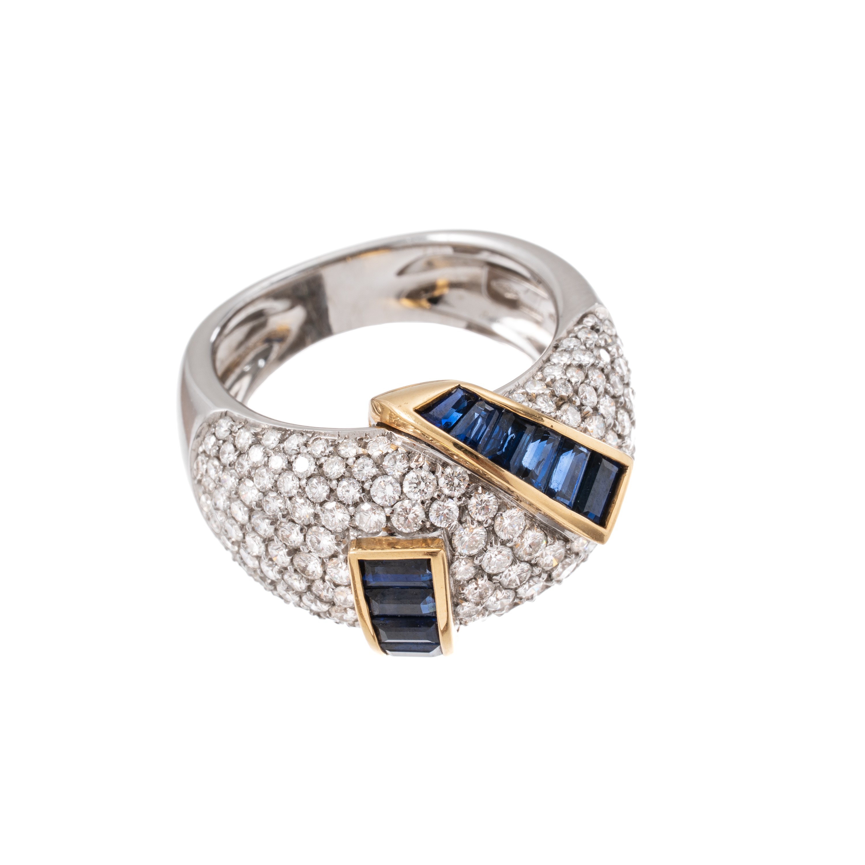 ALFIERI & ST.JONS - ANELLO IN ORO GIALLO E BIANCO 18 KT CON ZAFFIRI CARRE' E PAVE' DI DIAMANTI