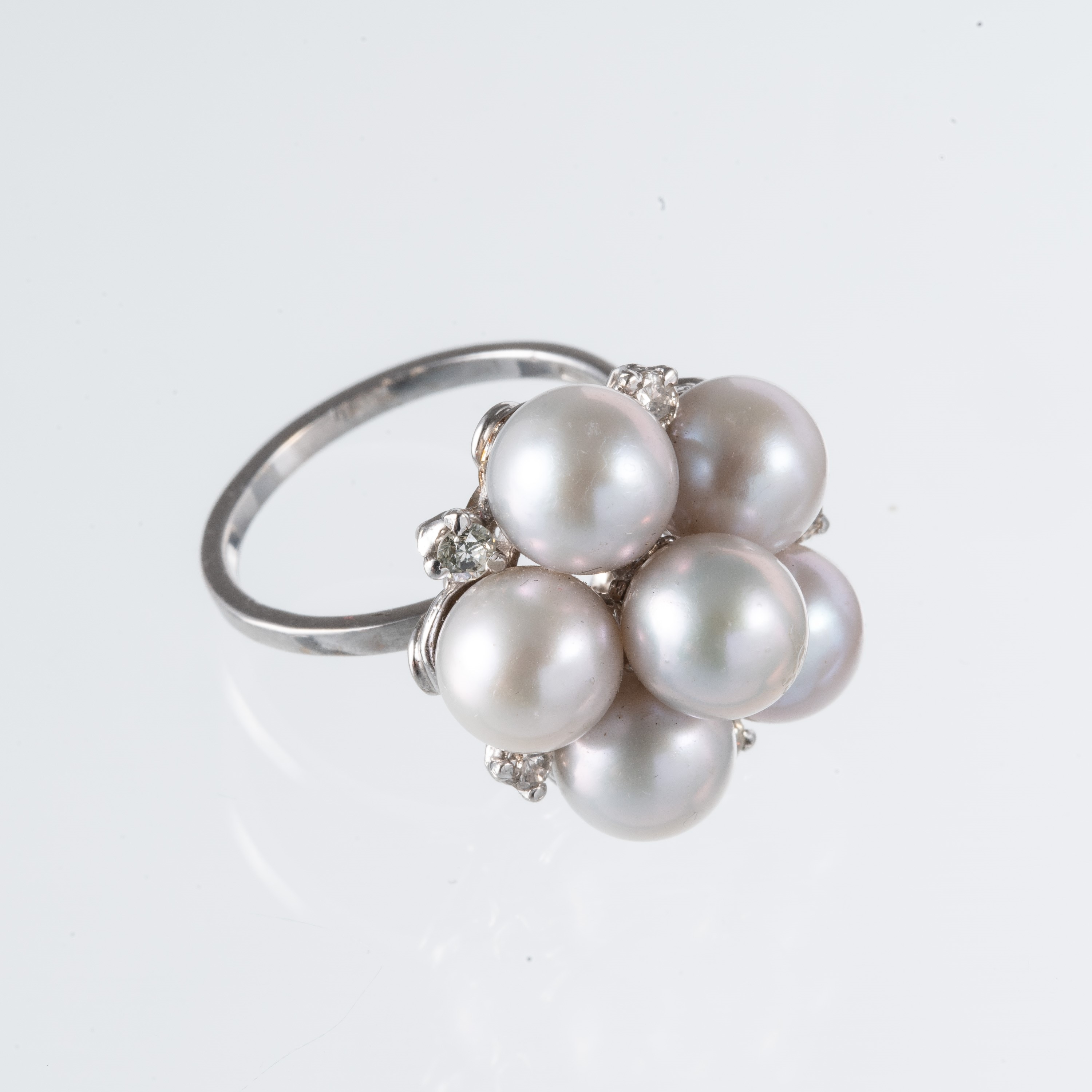 ANELLO IN ORO BIANCO 14KT CON PERLE E DIAMANTI