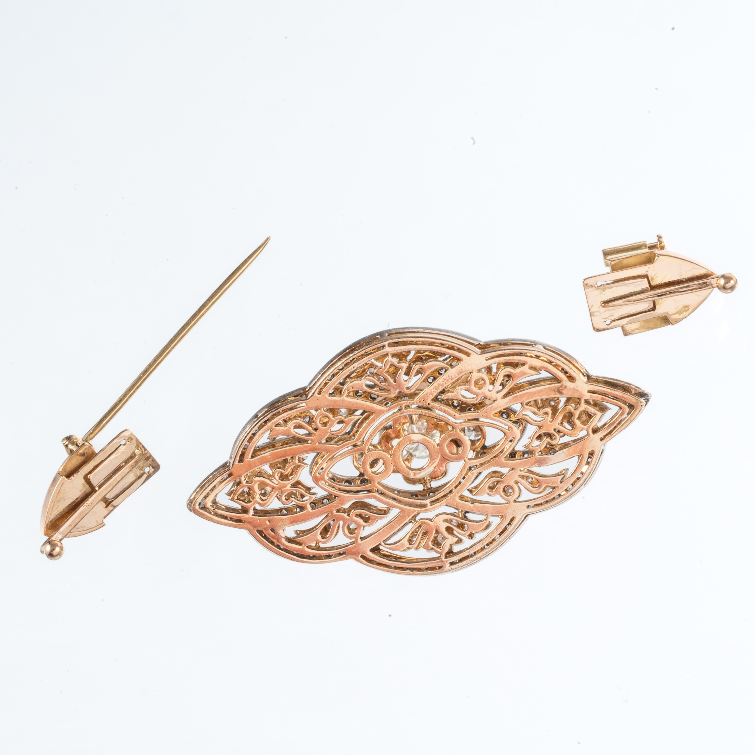 SPILLA TRASFORMABILE IN PENDENTE IN ORO ROSSO 18KT E ARGENTO BRUNITO CON DIAMANTE CENTRALE E CONT...