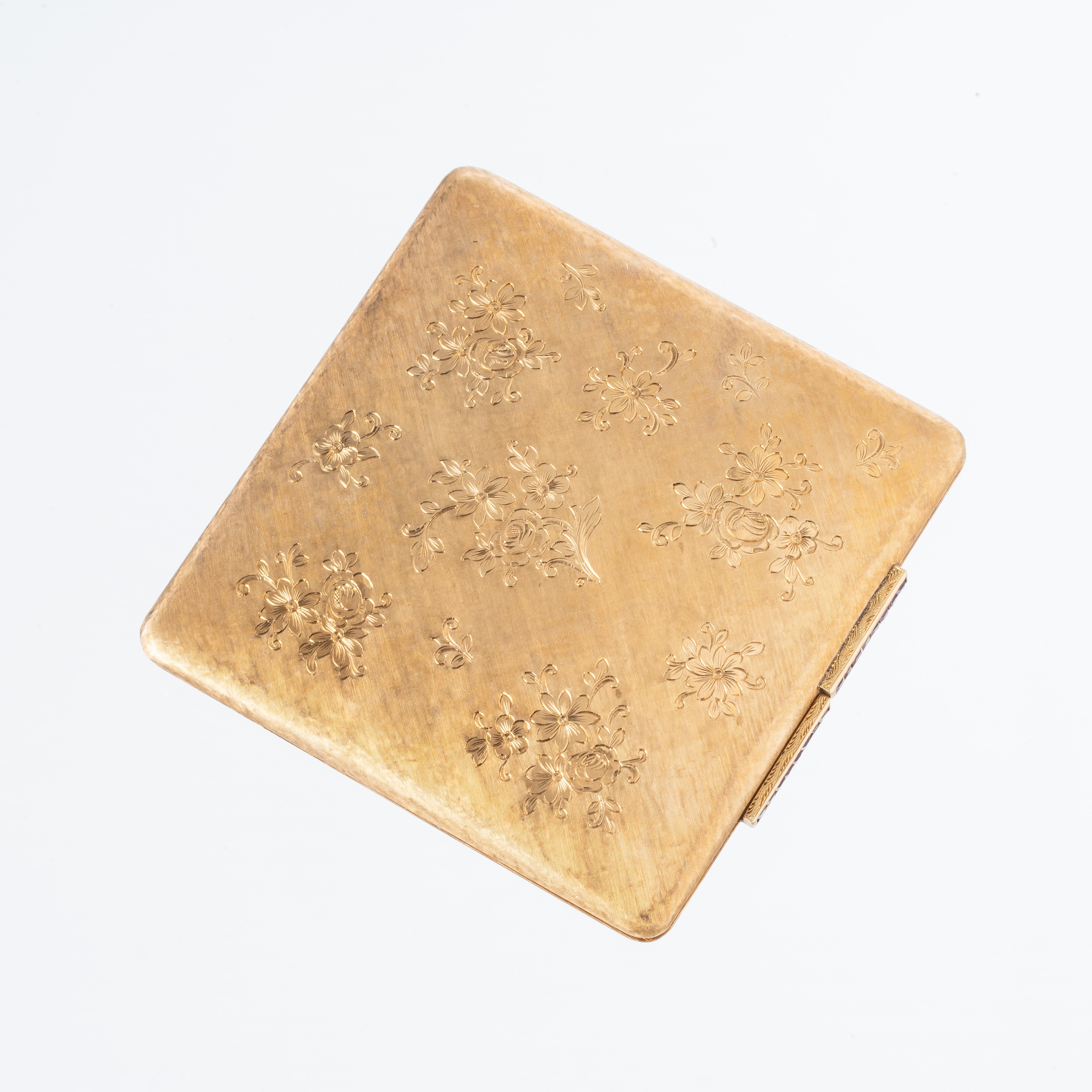 PORTA CIPRIA E PORTA ROSSETTO IN ORO GIALLO 18KT E RUBINI