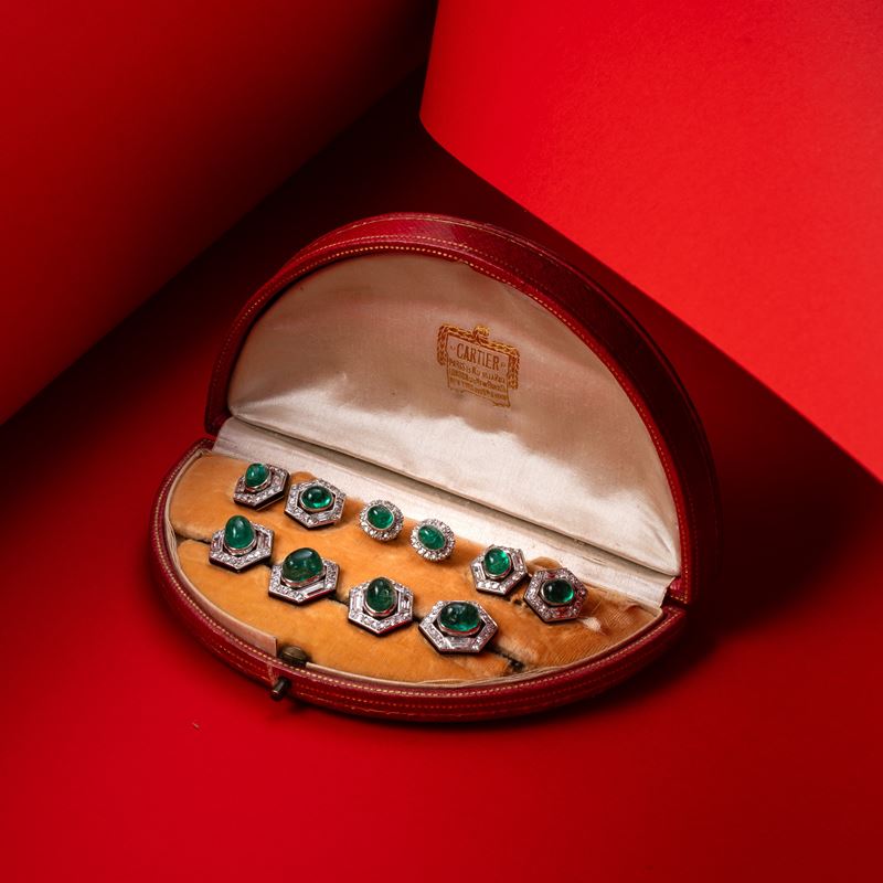 CARTIER - SET DI GEMELLICINQUE SET DI GEMELLI CARTIER IN PLATINO E ORO GIALLO 14KT CON SMERALDI E...