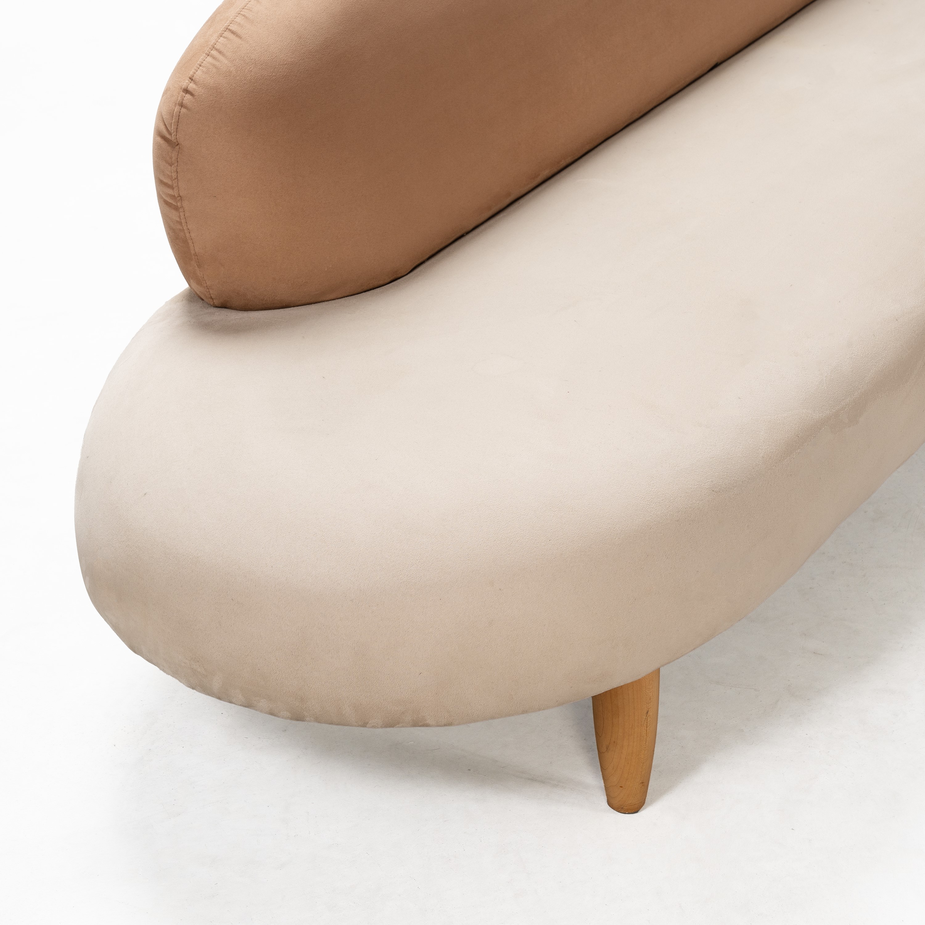 ISAMU NOGUCHI, DIVANO E POUF 'FREEFORM'