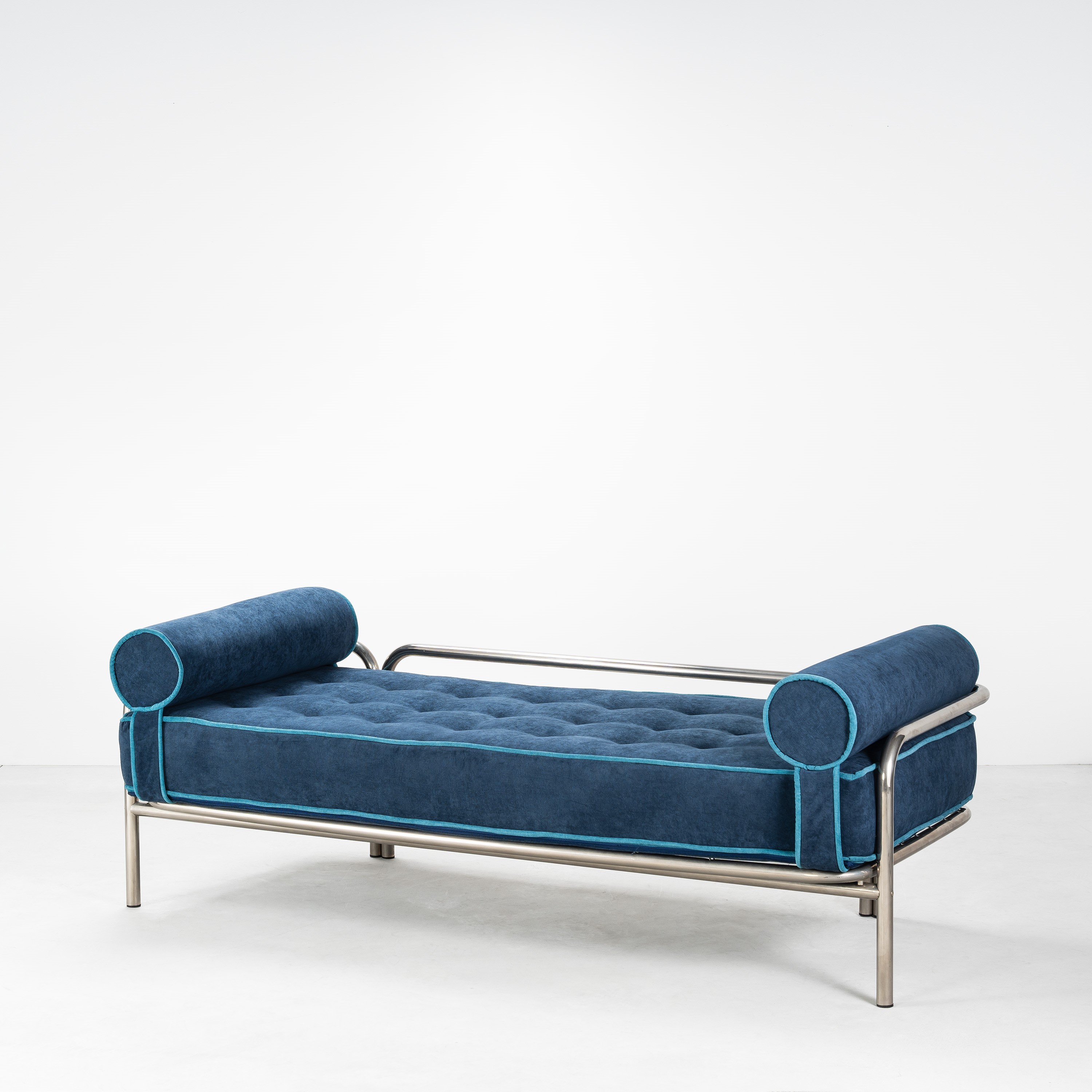 GAE AULENTI, LETTO 'LOCUS SOLUS'