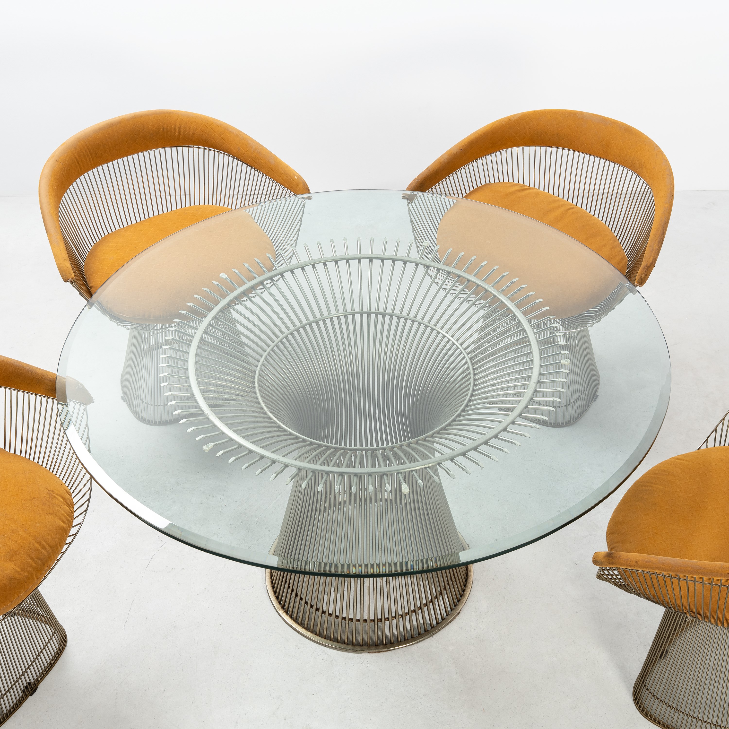 WARREN PLATNER, TAVOLO E QUATTRO SEDIE