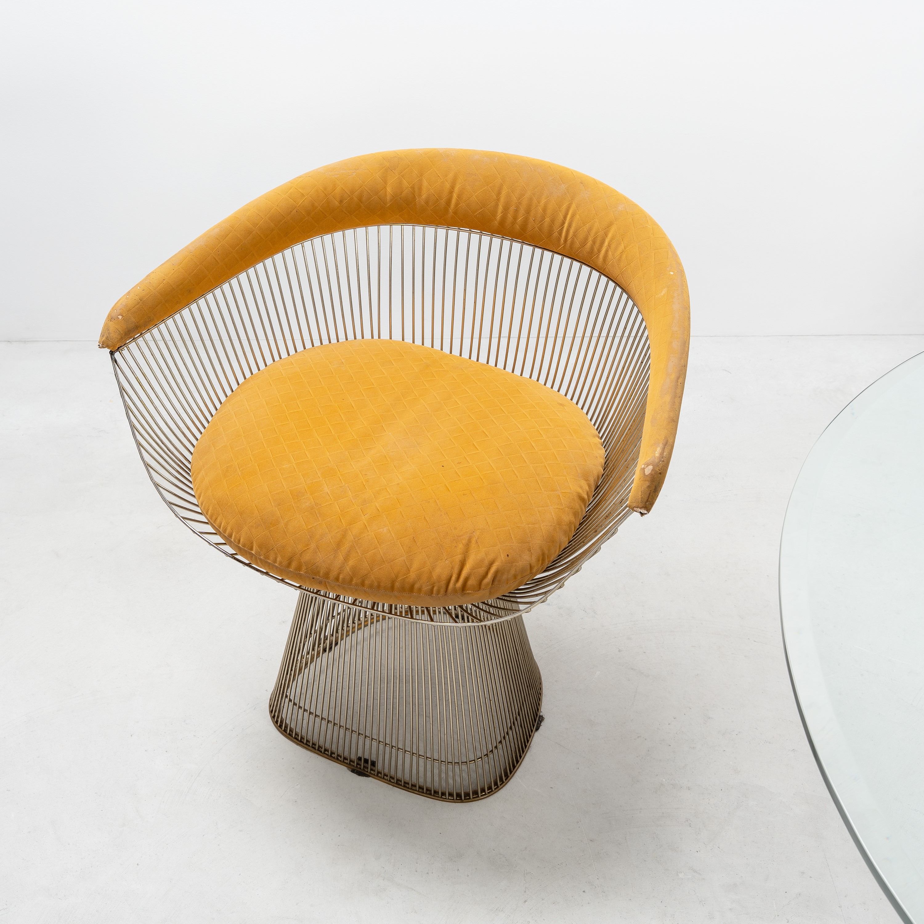WARREN PLATNER, TAVOLO E QUATTRO SEDIE