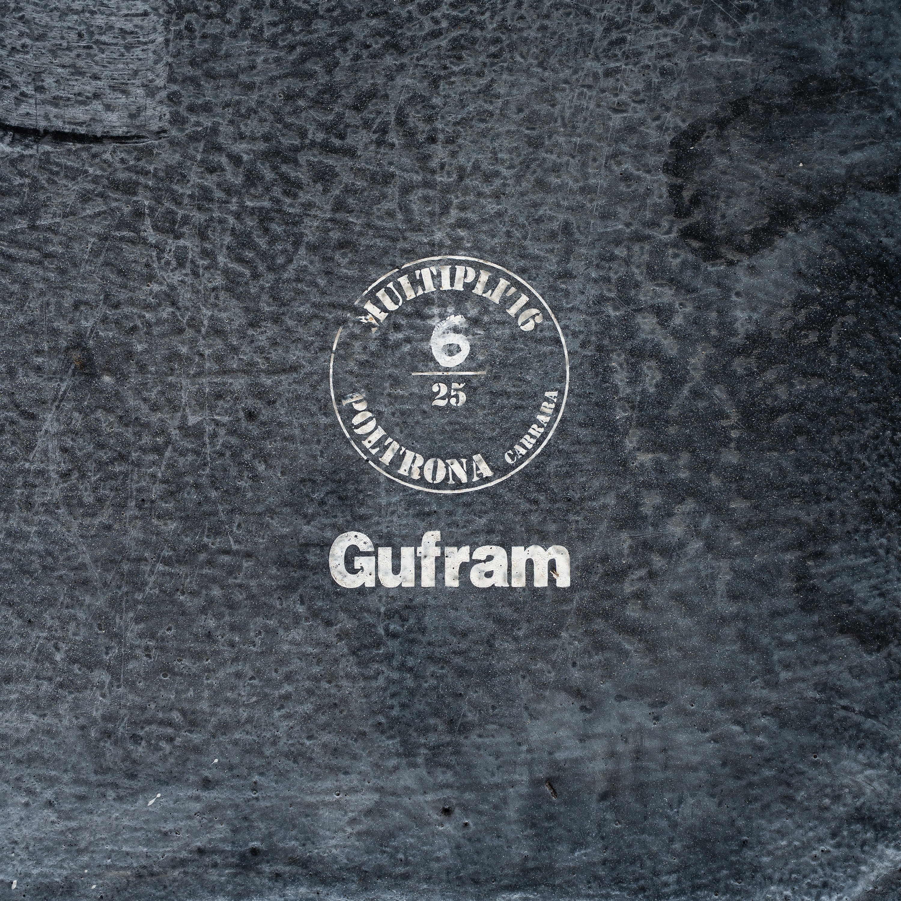 ALESSANDRO MENDINI, POLTRONA 'CARRARA'