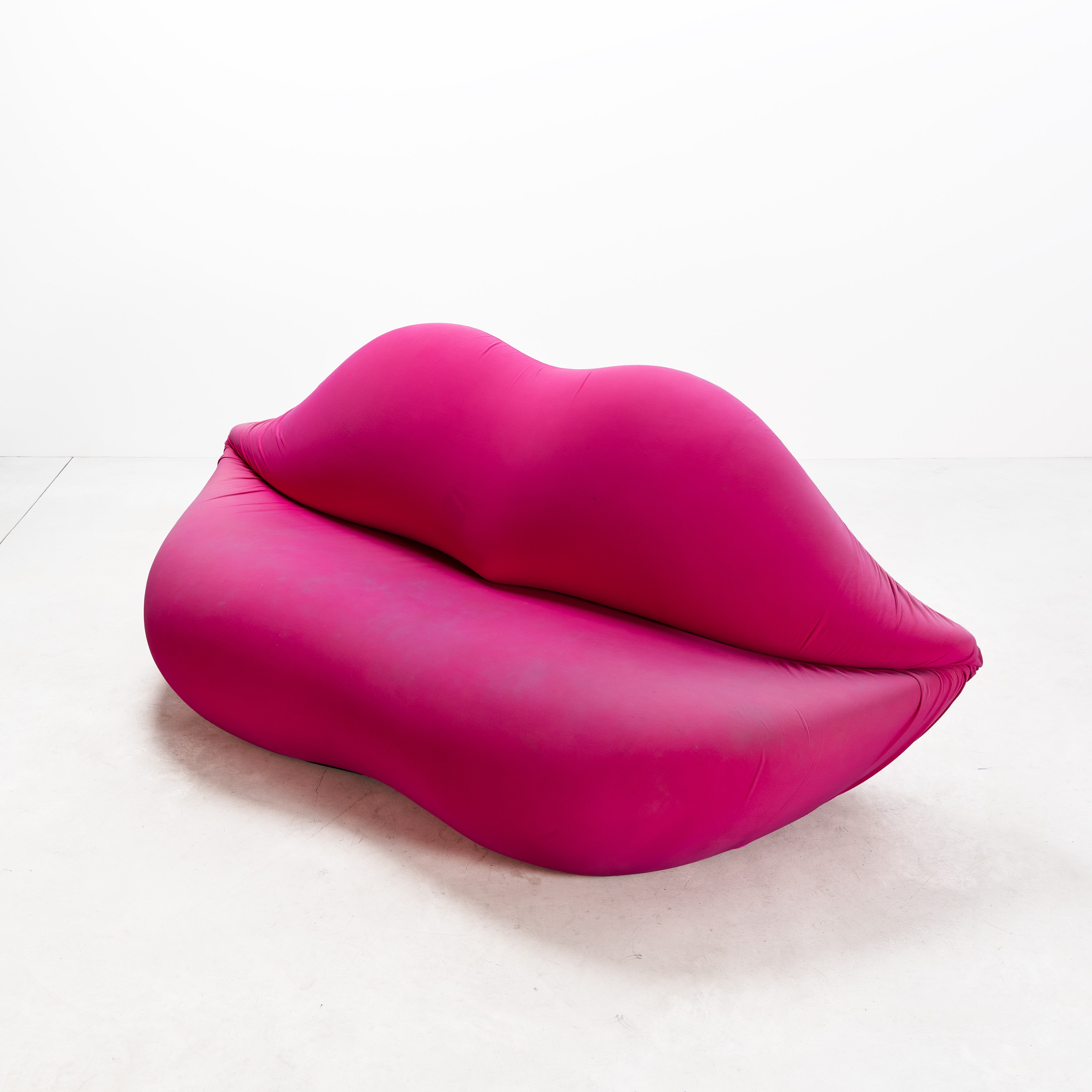 STUDIO 65, DIVANO 'BOCCA PINK LADY'