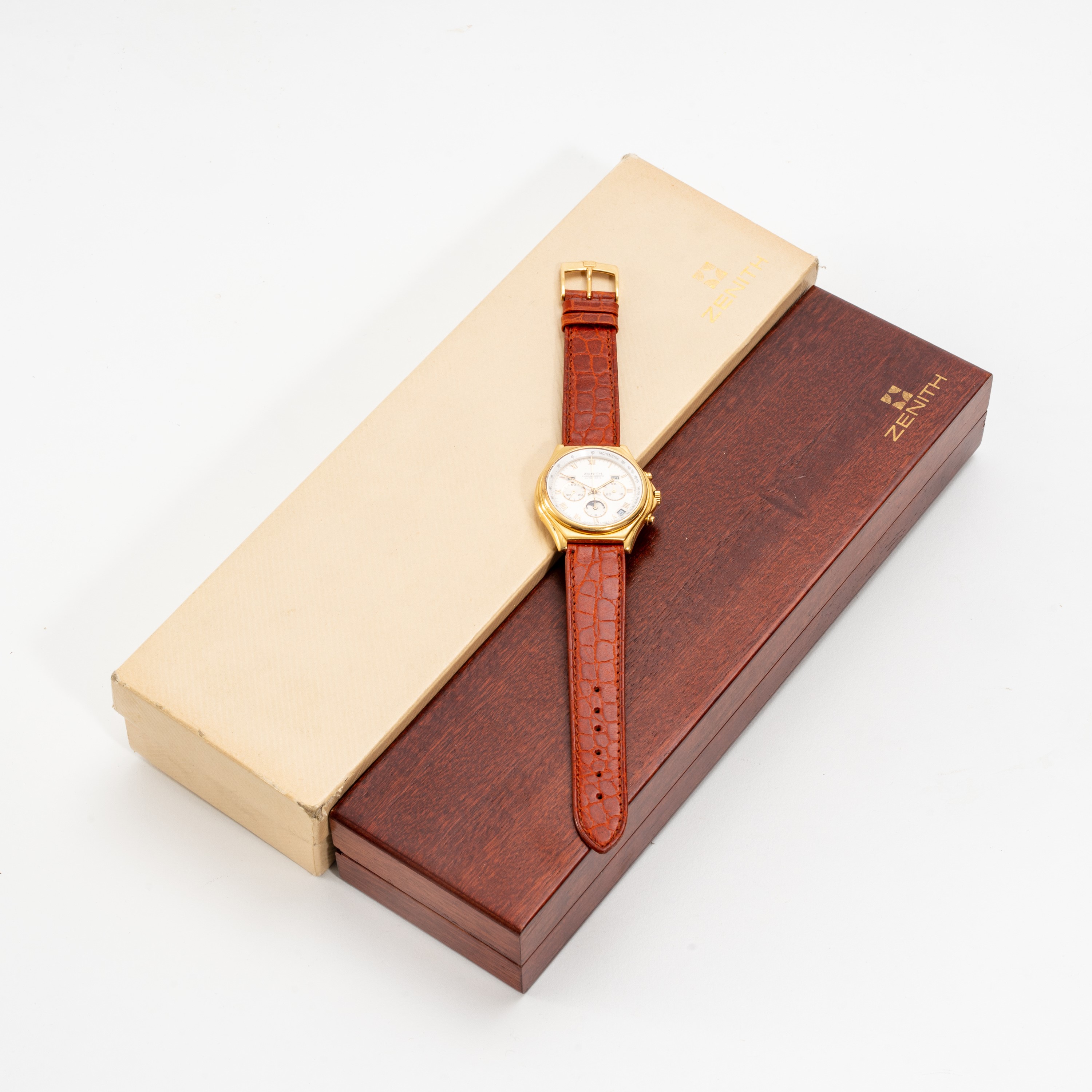 ZENITH - PORT ROYAL EL PRIMEROCRONOGRAFO A CARICA AUTOMATICA IN ORO GIALLO 18KT CON CALENDARIO CO...