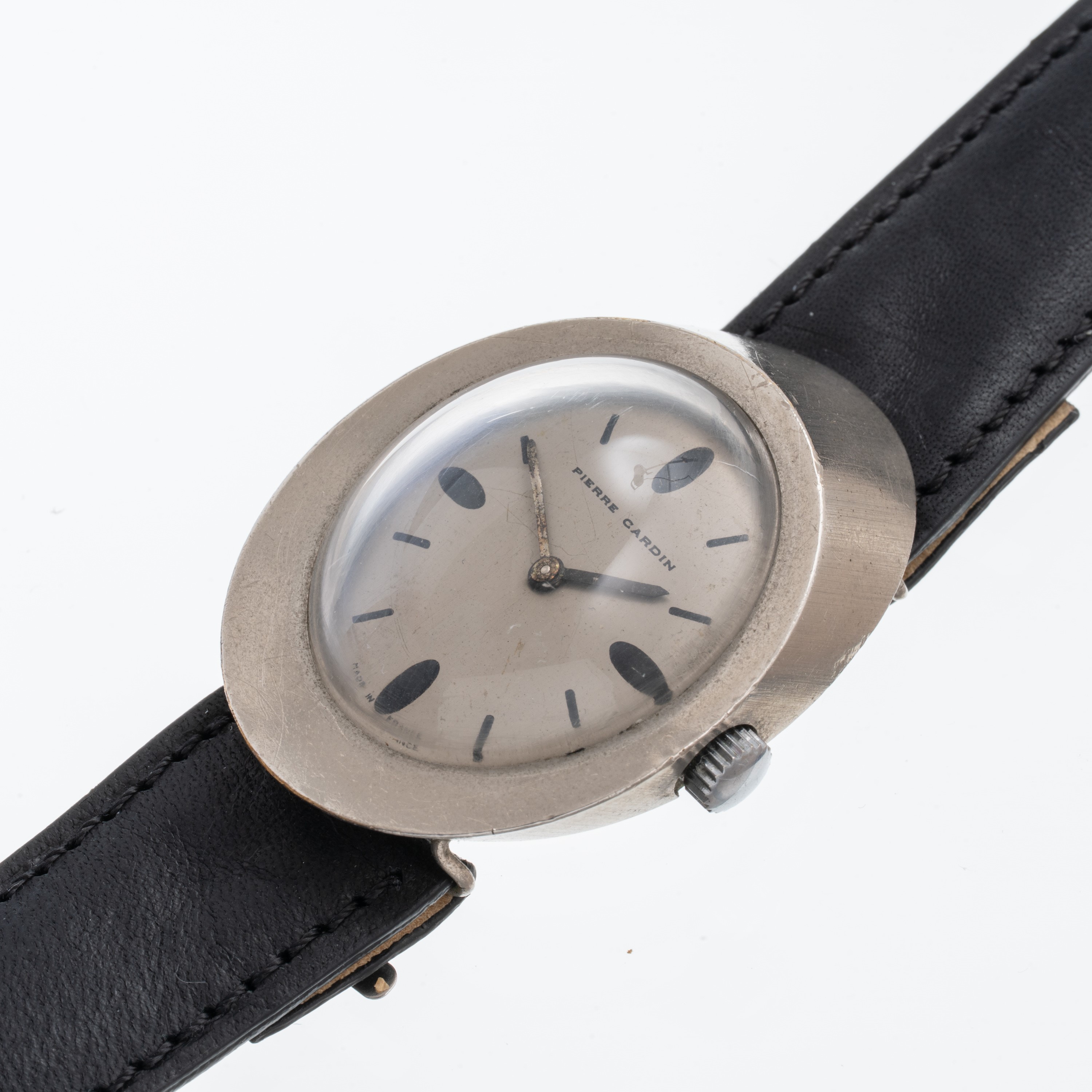 PIERRE CARDIN - UFOOROLOGIO SOLO TEMPO A CARICA MANUALE CON CASSA OVALE