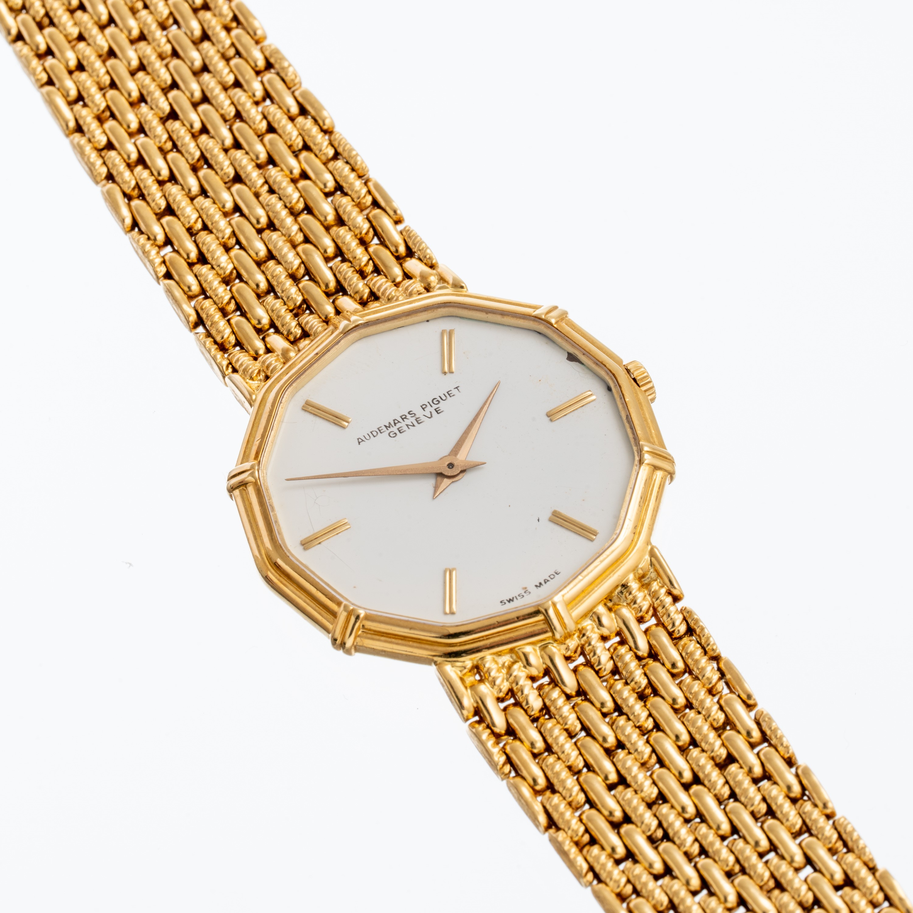 AUDEMARS PIGUET OROLOGIO SOLO TEMPO A CARICA MANUALE IN ORO GIALLO 18KT CON BRACCIALE INTEGRATO I...