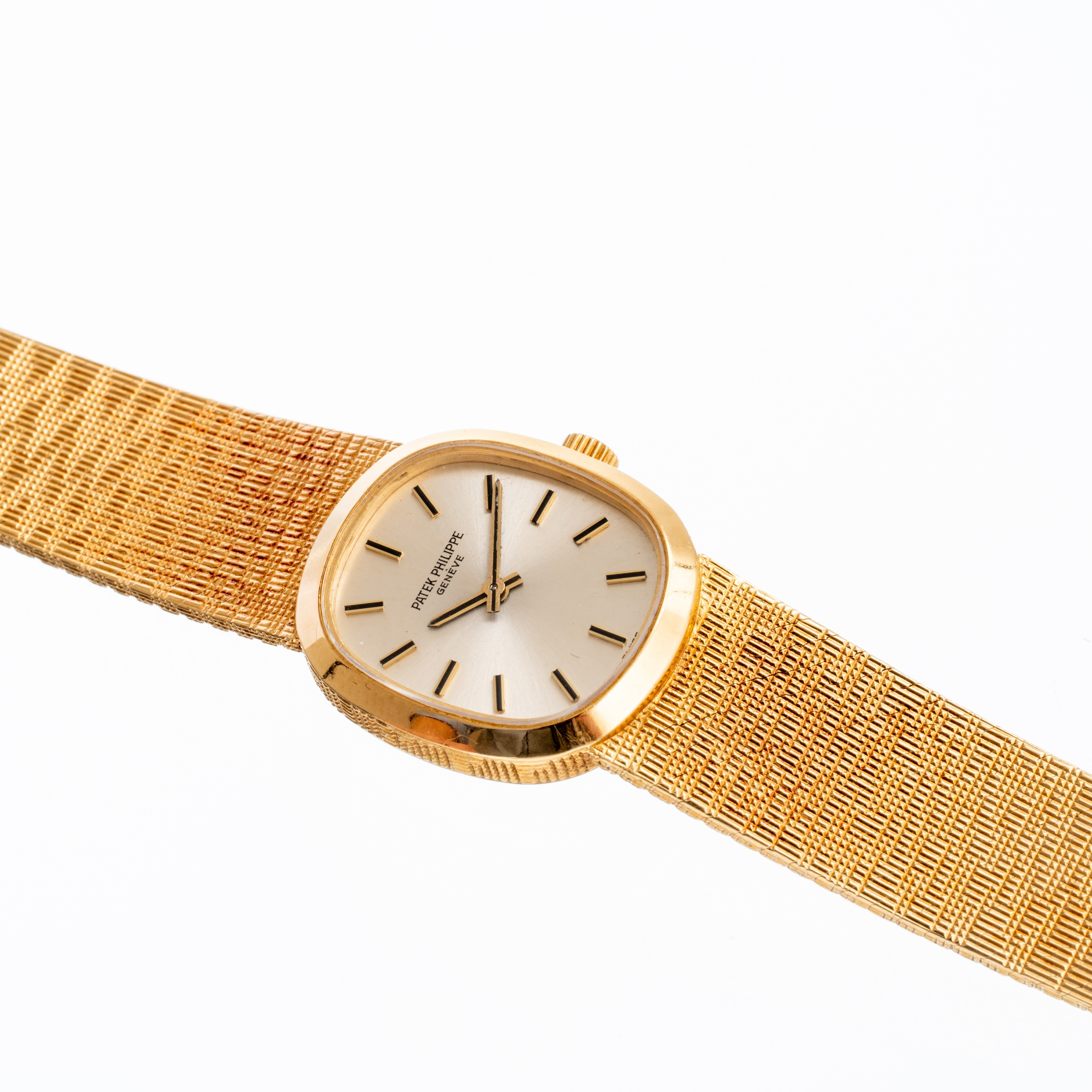 PATEK PHILIPPE - ELLIPSEOROLOGIO SOLO TEMPO IN ORO GIALLO 18KT A CARICA MANUALE CON BRACCIALE INT...