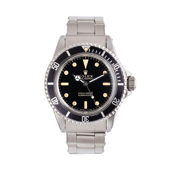 ROLEX - ROLEX - SUBMARINER STEEL AUTOMATIC WINDING DIVER'S WATCH WITH GILT DIAL.