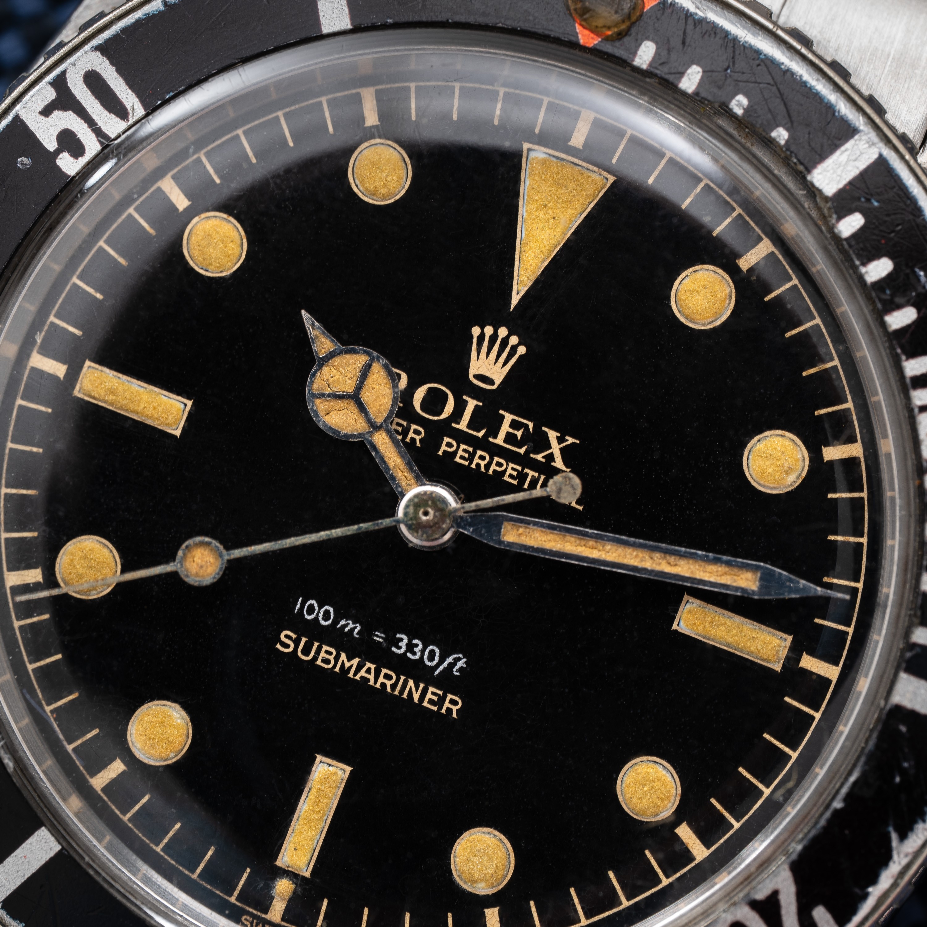 ROLEX - SUBMARINEROROLOGIO SUBACQUEO IN ACCIAIO A CARICA AUTOMATICA CON BRACCIALE RIVETTI