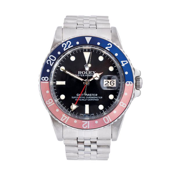 ROLEX - ROLEX - GMT MASTER STAINLESS STEEL WINDING GMT WATCH WITH TWO TONE BEZEL BLACK DIAL AND JUBILEE BRACELET