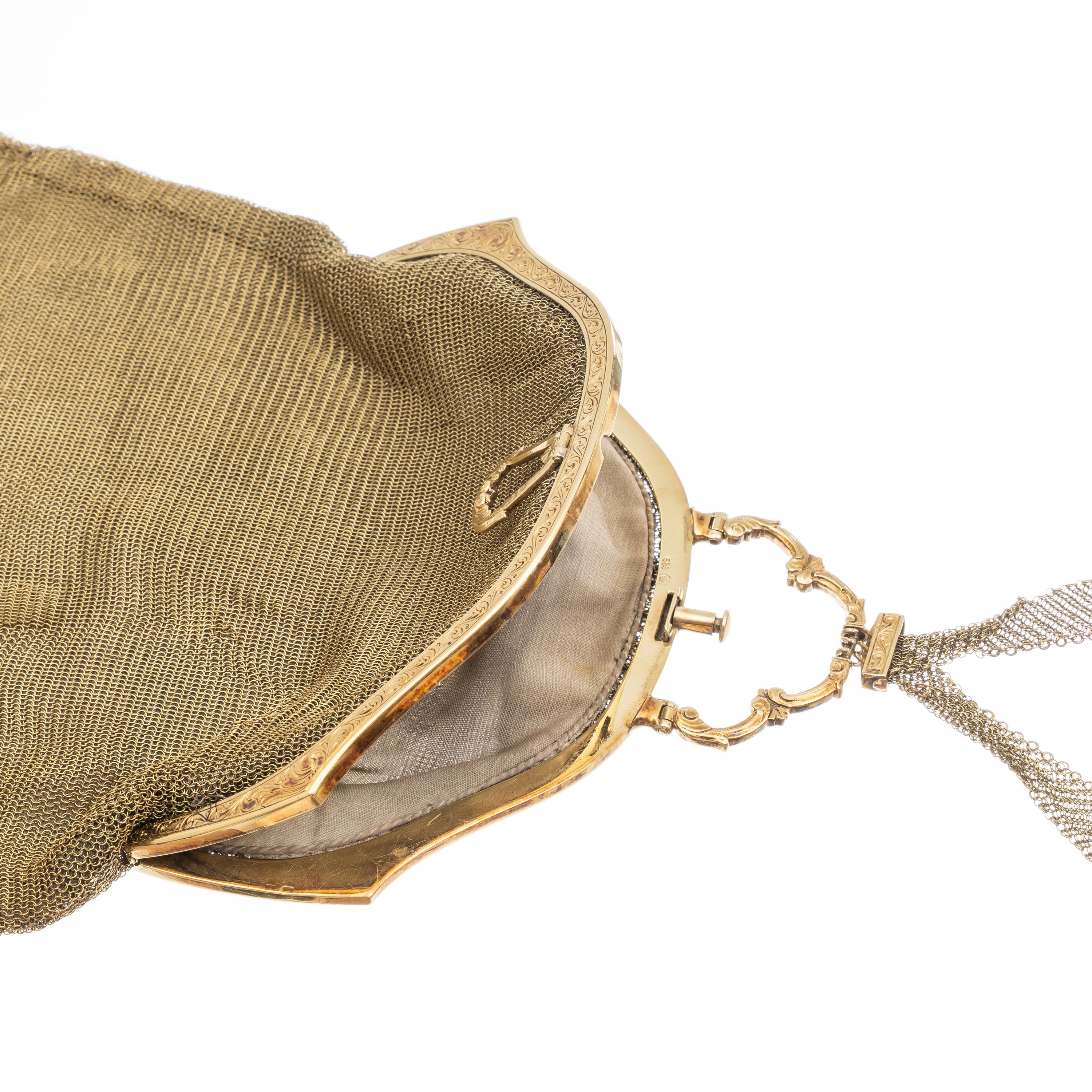 POCHETTE IN ORO GIALLO 14 KT CON MANICO IN MAGLIA D'ORO