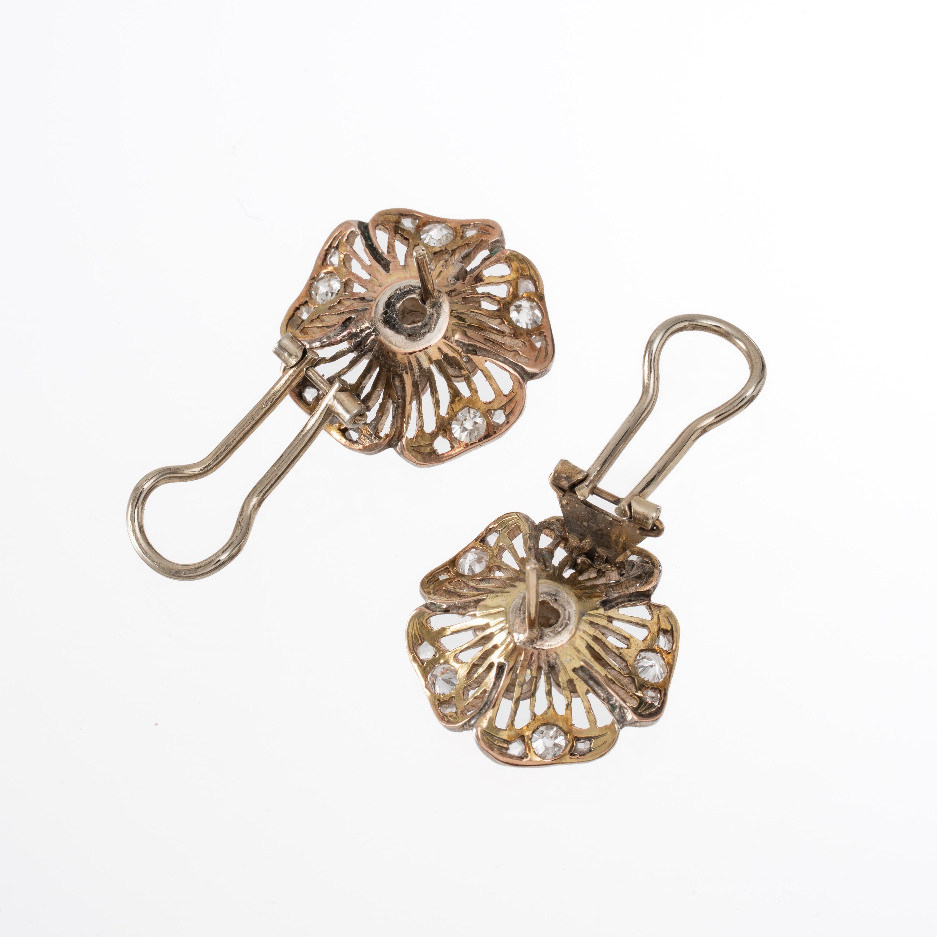 ORECCHINI IN ORO 18 KT E DIAMANTI