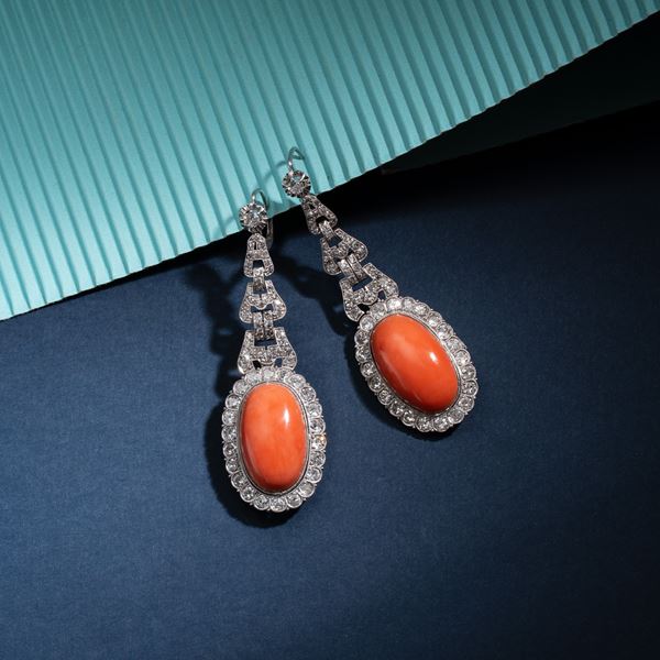 EARRINGS IN PLATINUM, CORAL AND OLD-CUT DIAMONDS