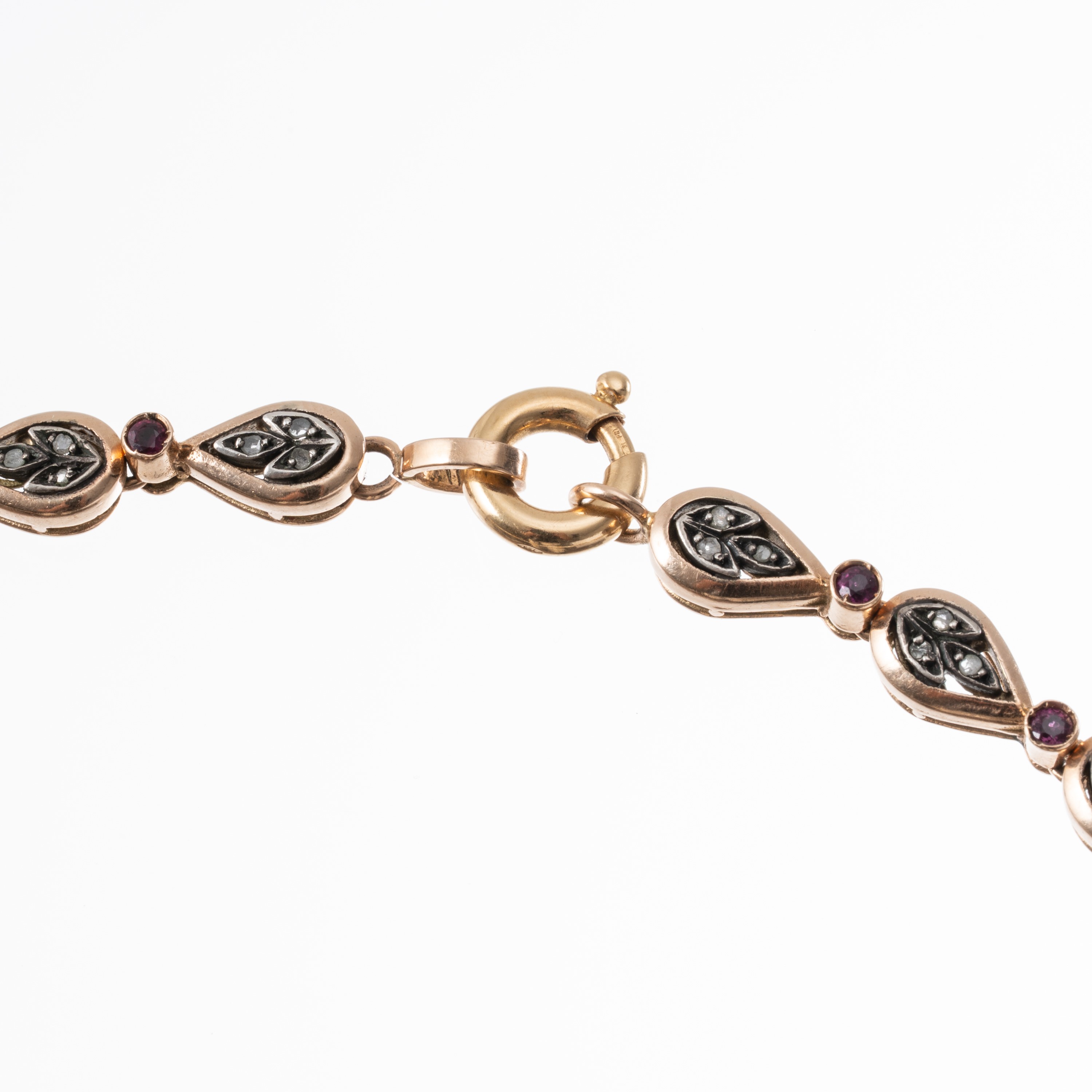 BLACK, STARR & FROST - COLLANA VITTORIANA IN ORO GIALLO 18 KT, ARGENTO, DIAMANTI, RUBINI E PERLE