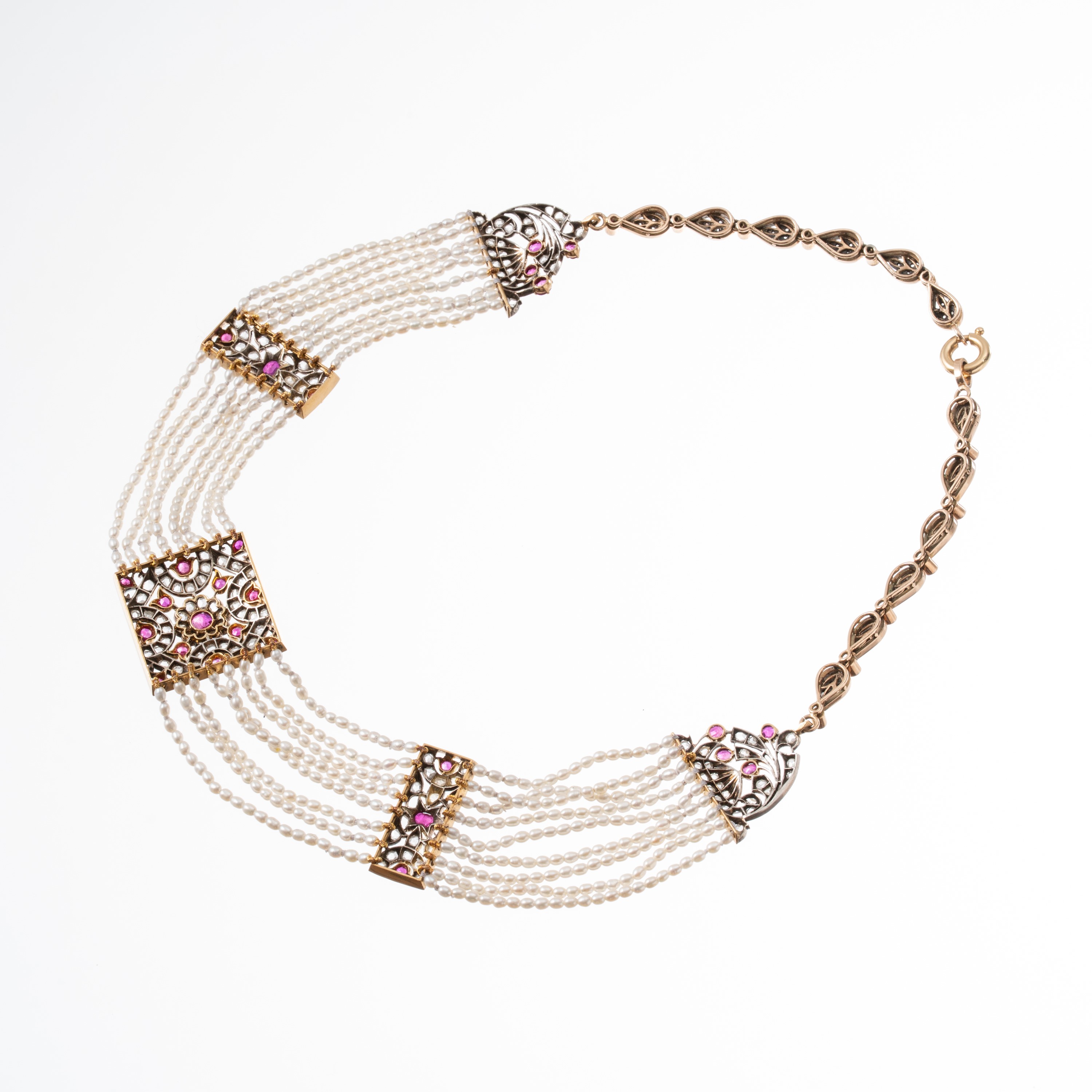 BLACK, STARR & FROST - COLLANA VITTORIANA IN ORO GIALLO 18 KT, ARGENTO, DIAMANTI, RUBINI E PERLE