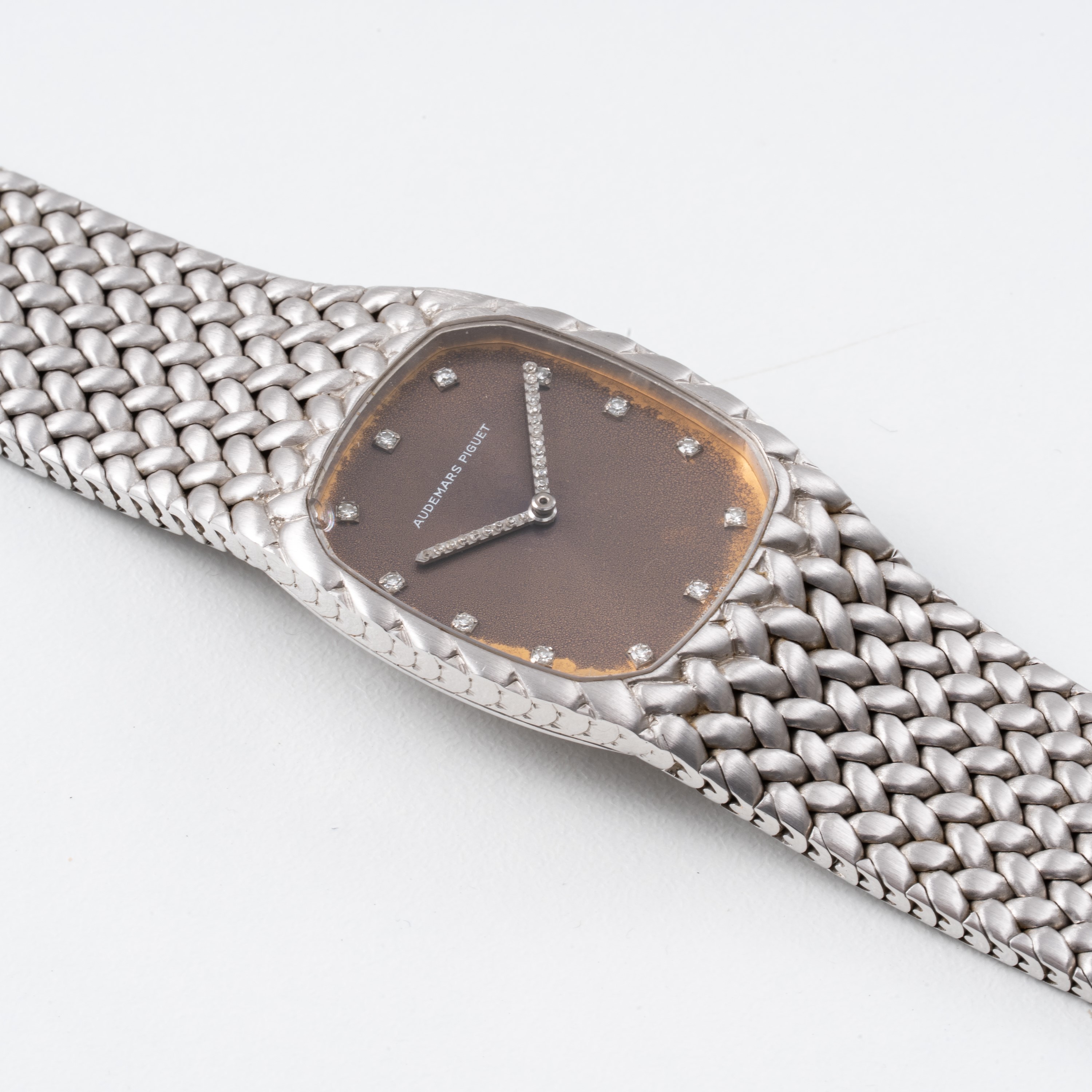 AUDEMARS PIGUET - COBRA OROLOGIO SOLO TEMPO IN ORO BIANCO 18KT CON BRACCIALE INTEGRATO IN ORO BIA...
