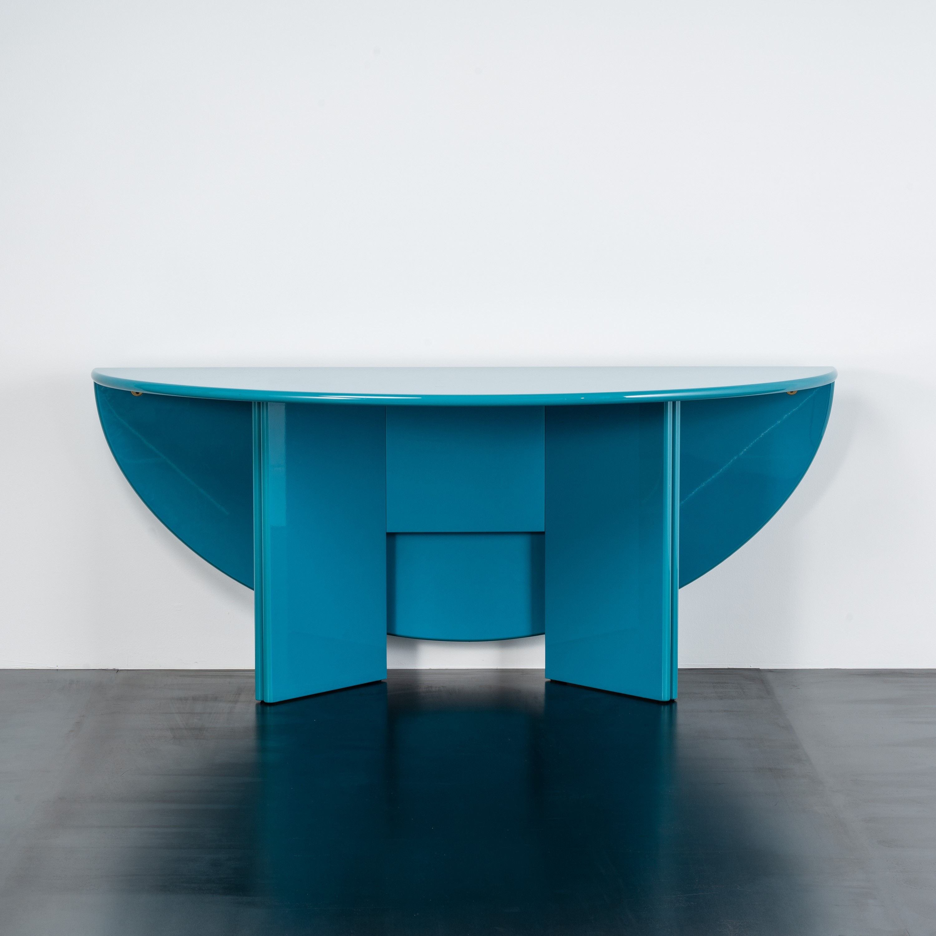 KAZUHIDE TAKAHAMA, TAVOLO CONSOLE 'ANTELLA'
