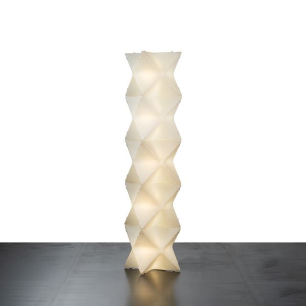 Tom Dixon - TOM DIXON, LAMPADA DA TERRA 'OCTO'