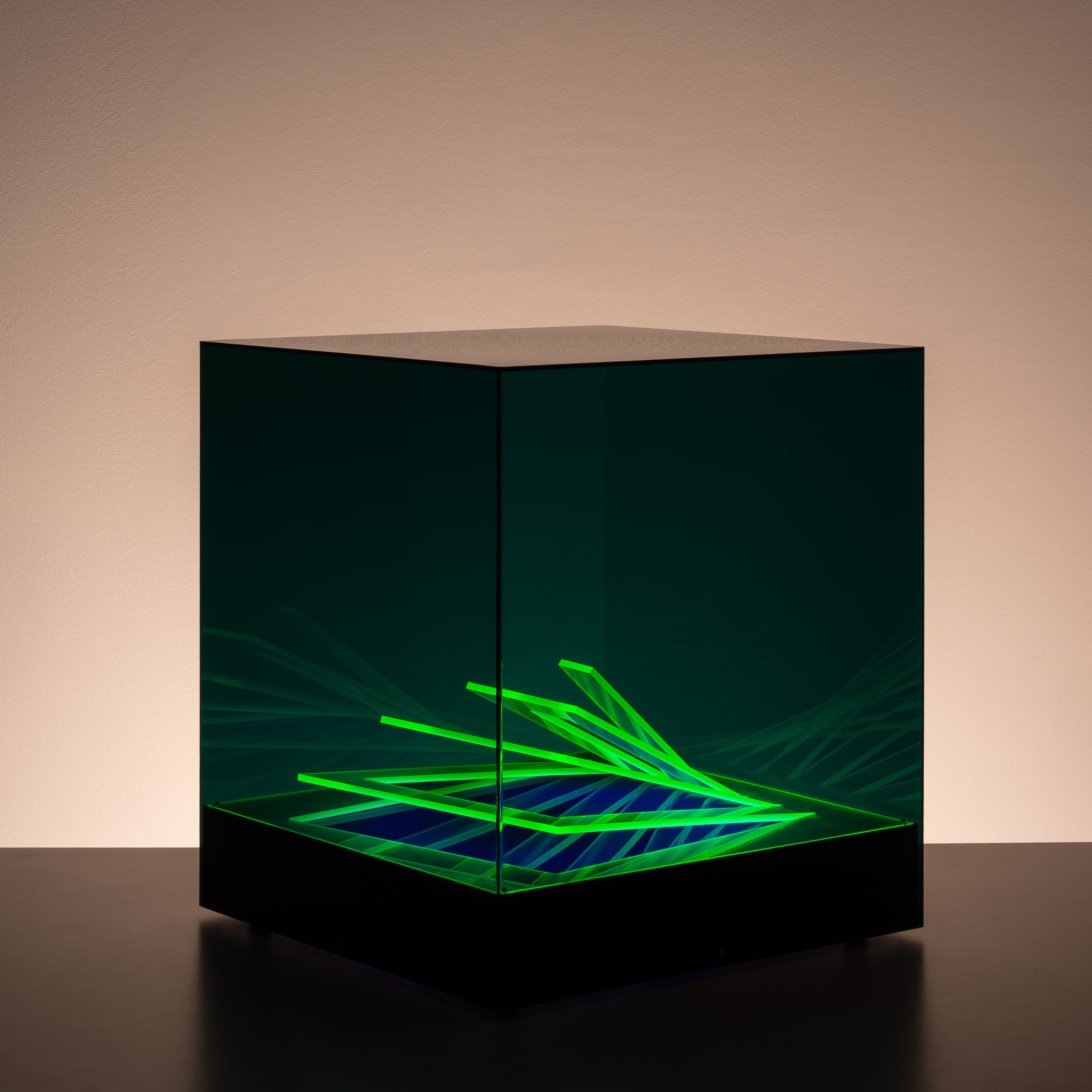 JAMES RIVIÈRE, LAMPADA DA TAVOLO 'CUBO DI TEO'