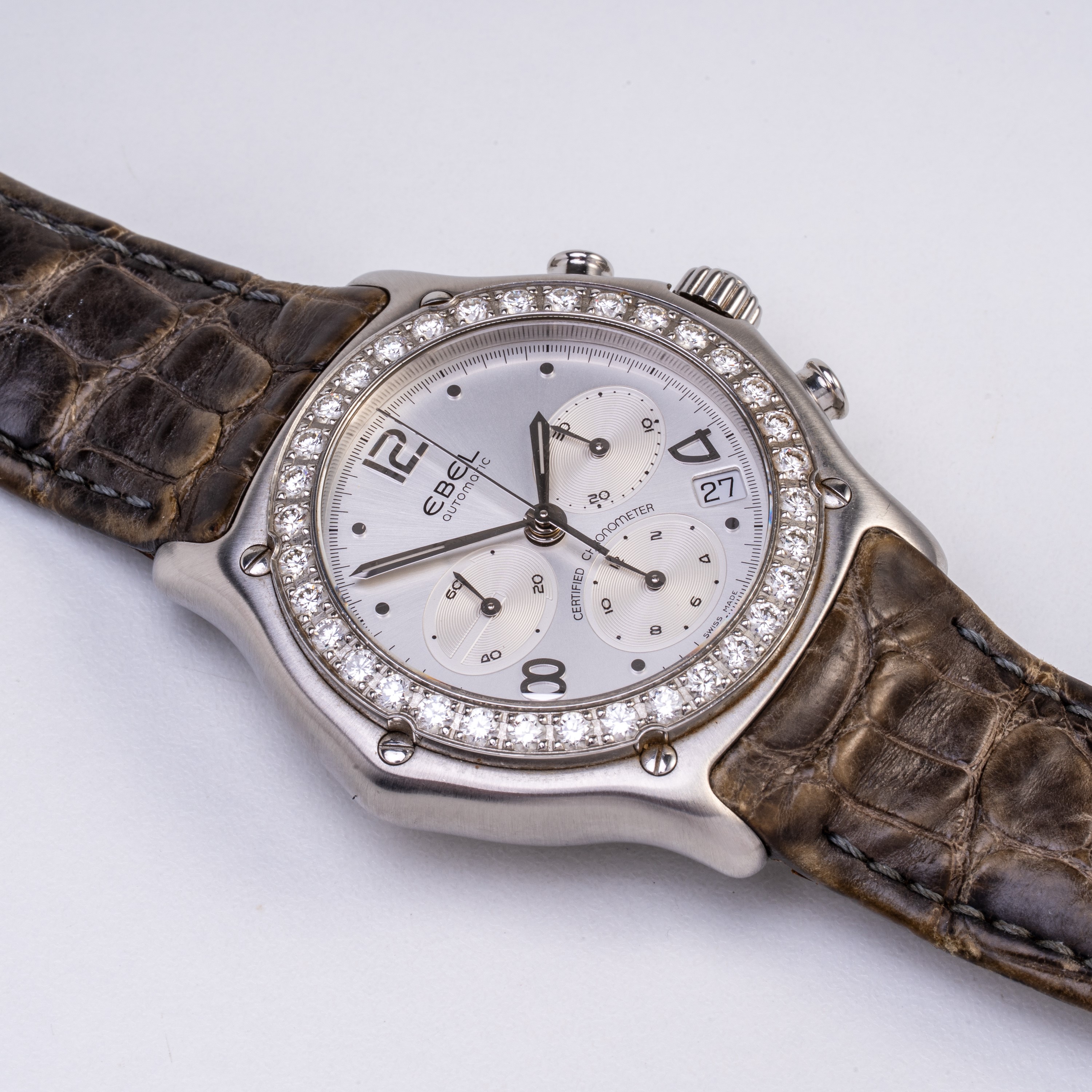 EBEL - 1911 CRONOGRAFO IN ACCIAIO A CARICA AUTOMATICA CON GHIERA IN DIAMANI TAGLIO BRILLANTE, QUA...